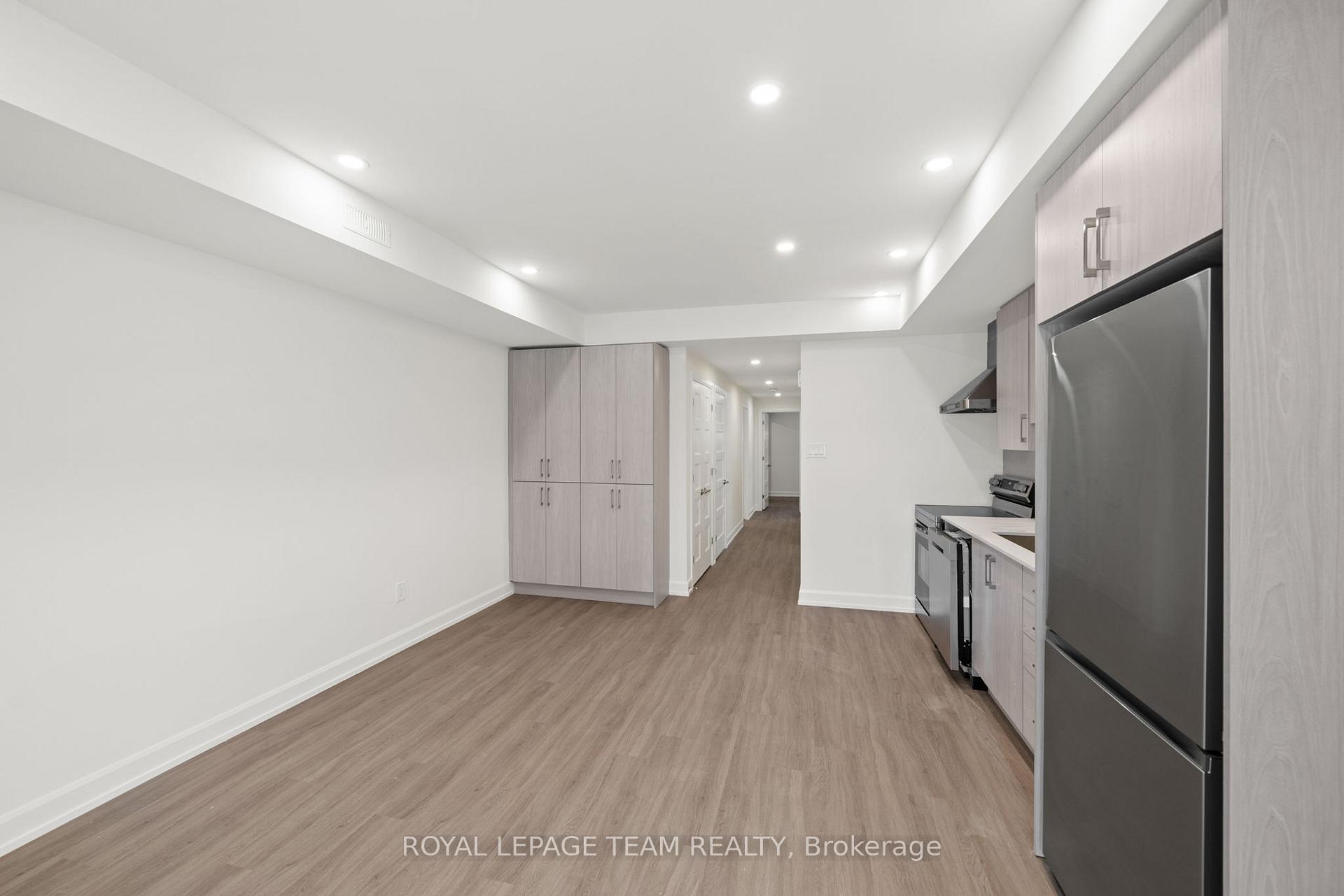 Photo 6 of Unit C, 1231 Shillington Avenue, Ottawa, Carlington — HOMEH