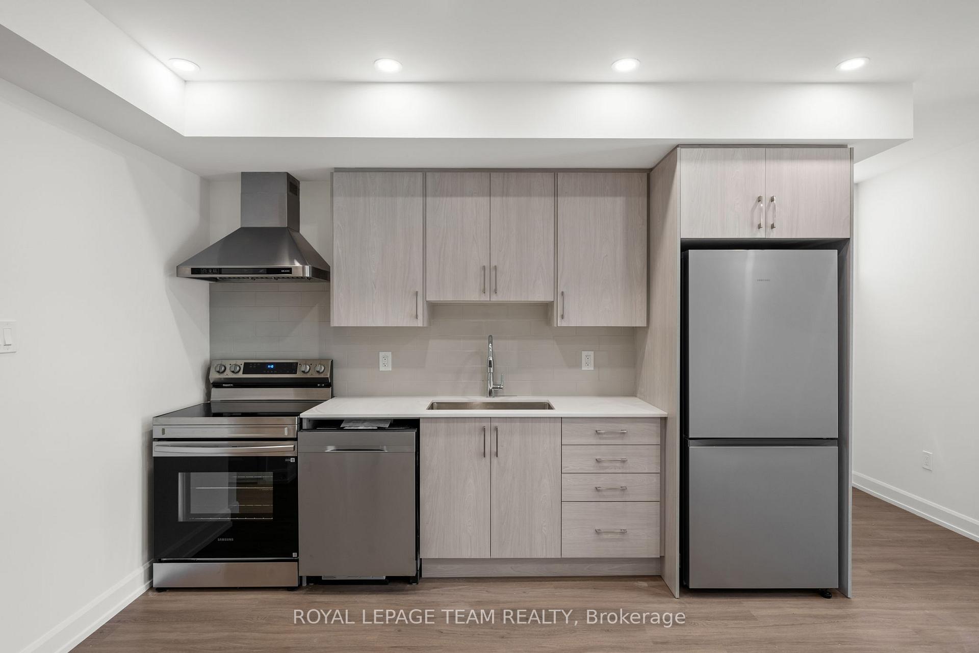 Photo 9 of Unit C, 1231 Shillington Avenue, Ottawa, Carlington — HOMEH