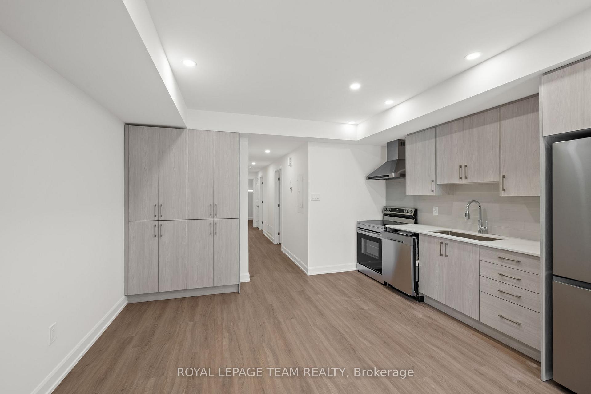 Photo 10 of Unit C, 1231 Shillington Avenue, Ottawa, Carlington — HOMEH
