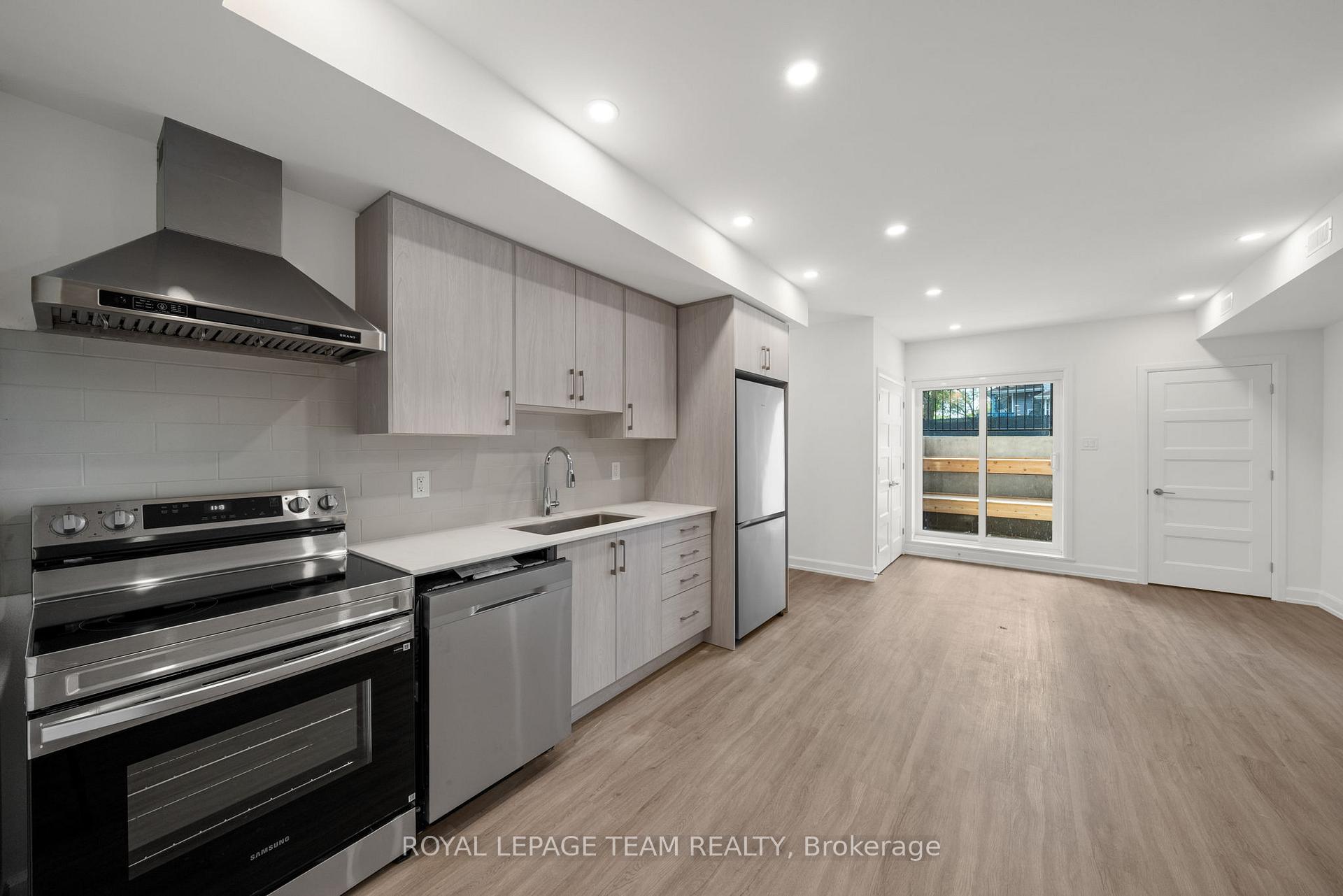 Photo 11 of Unit C, 1231 Shillington Avenue, Ottawa, Carlington — HOMEH