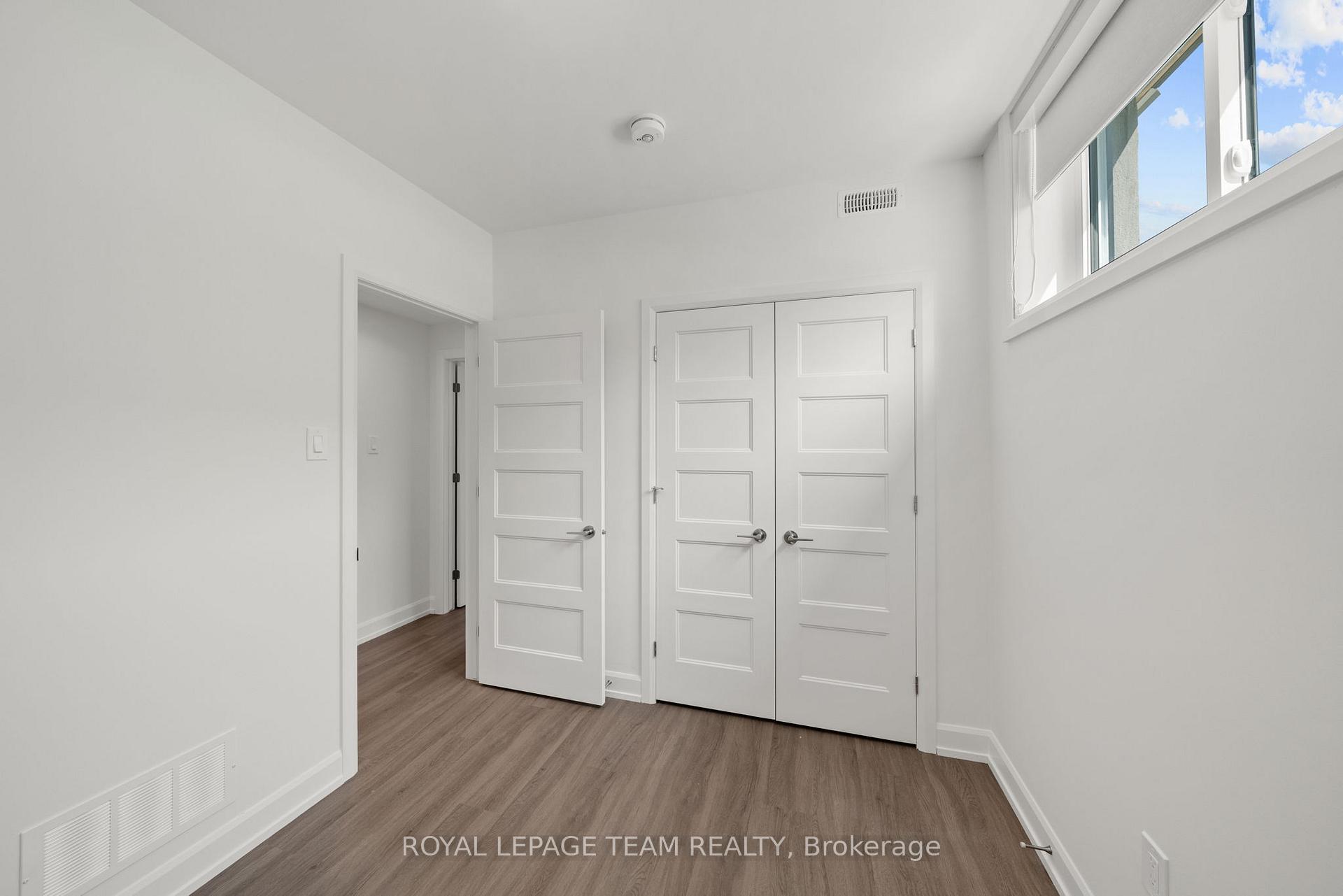 Photo 21 of Unit C, 1231 Shillington Avenue, Ottawa, Carlington — HOMEH