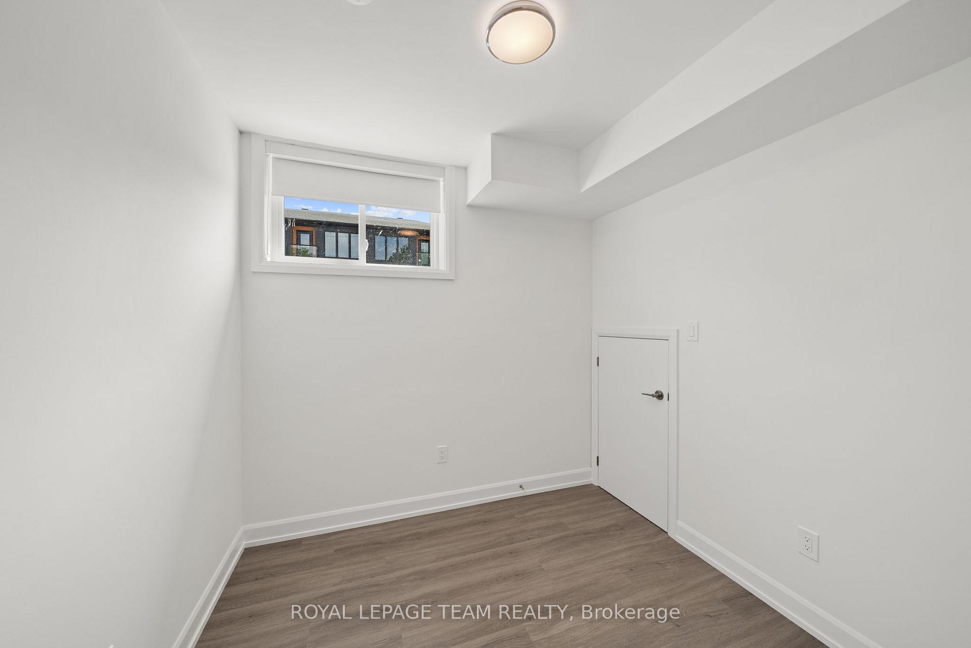 Photo 25 of Unit C, 1231 Shillington Avenue, Ottawa, Carlington — HOMEH