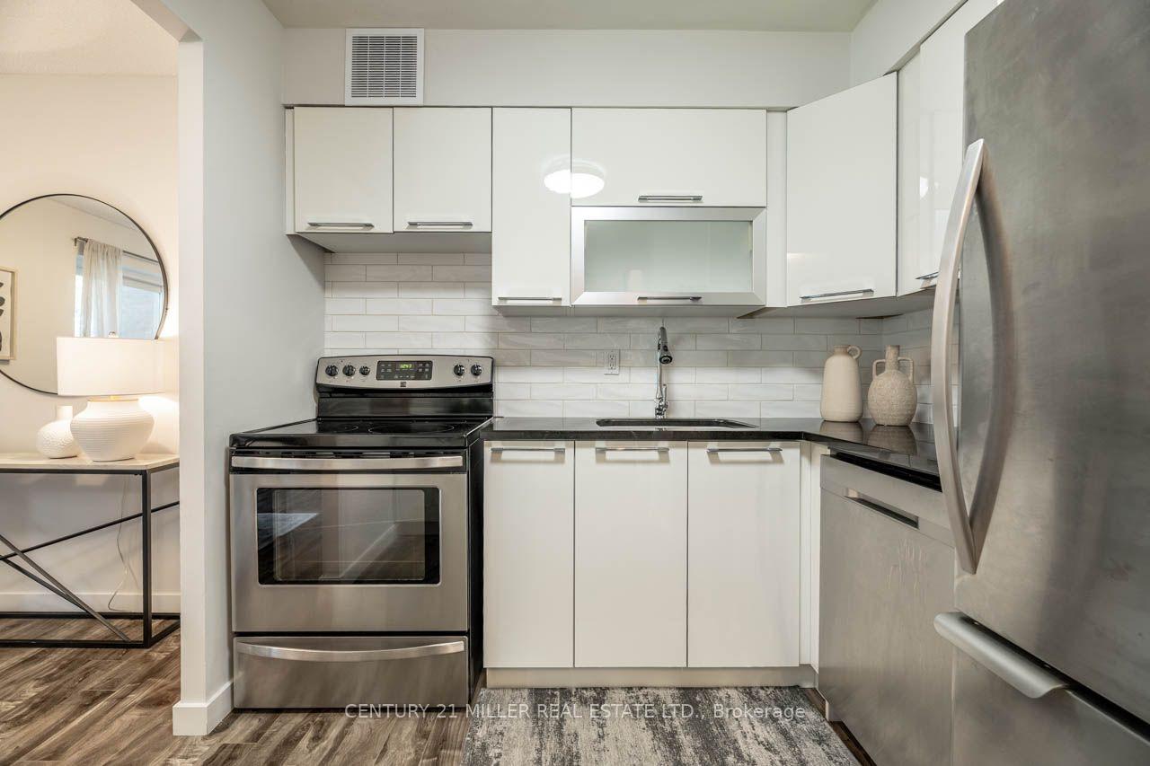 Photo 12 of Unit 199, 165 Cherokee Boulevard, North York, Pleasant View — HOMEH