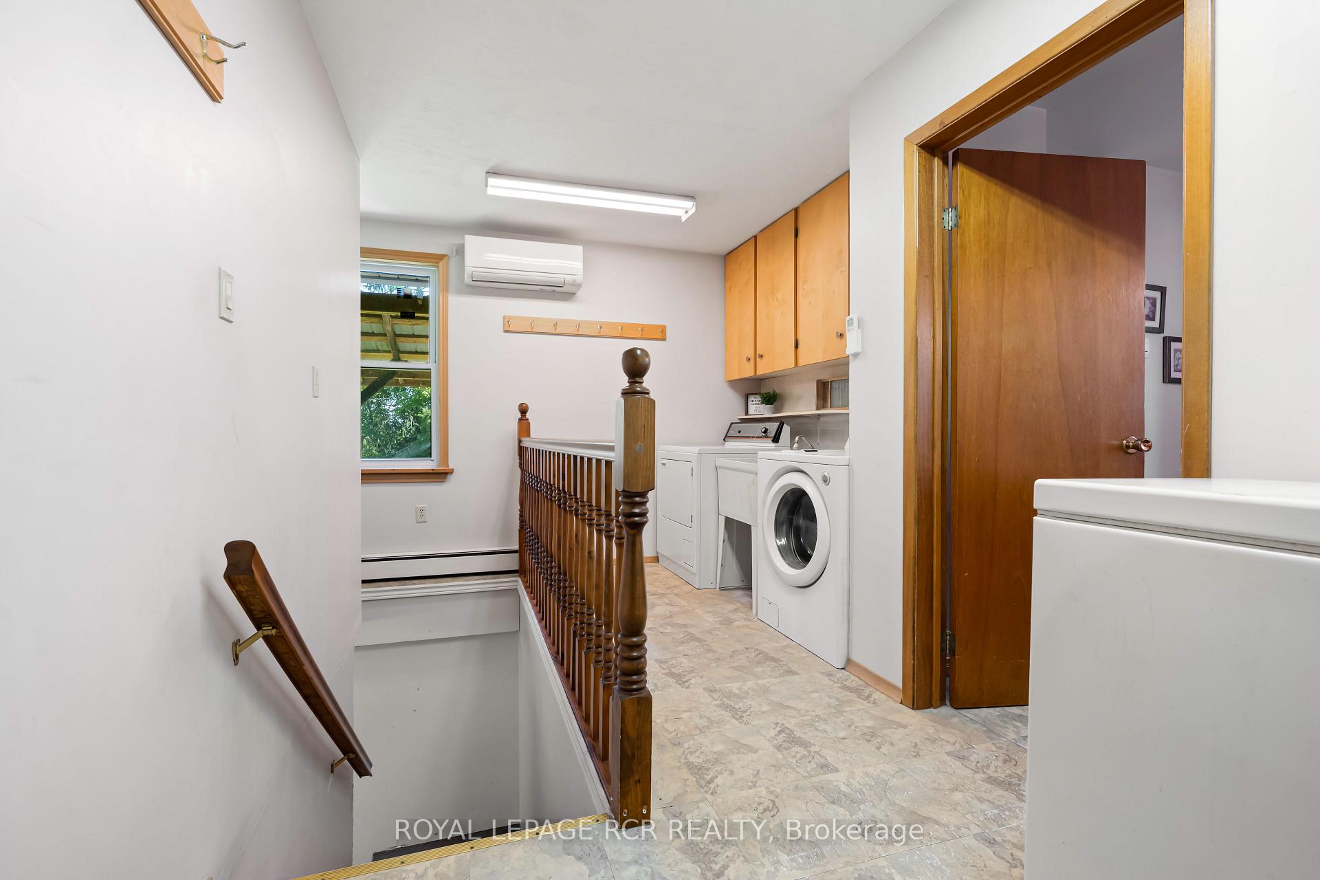 Photo 6 of 1319 10 Concession, Brockton — HOMEH