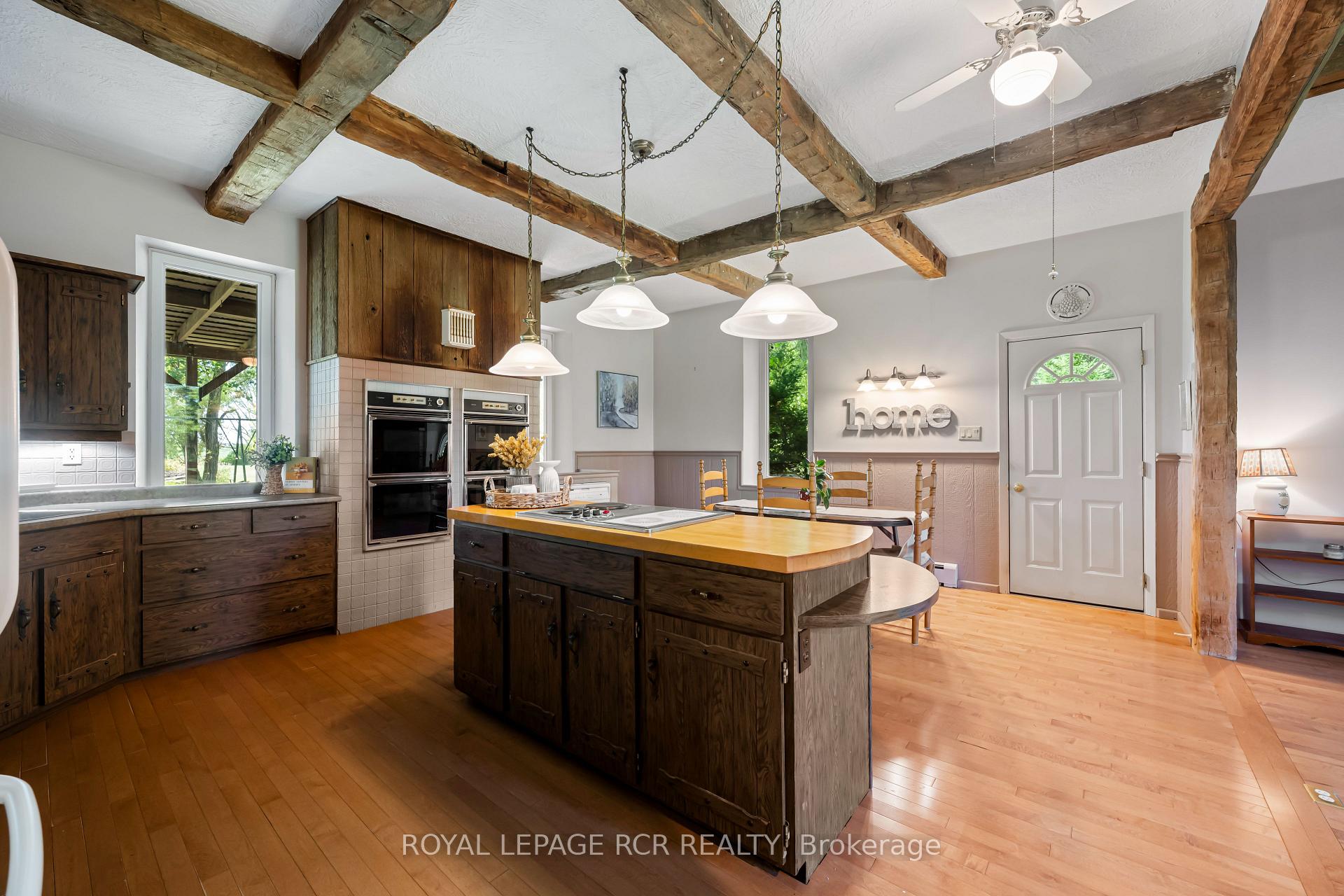 Photo 8 of 1319 10 Concession, Brockton — HOMEH