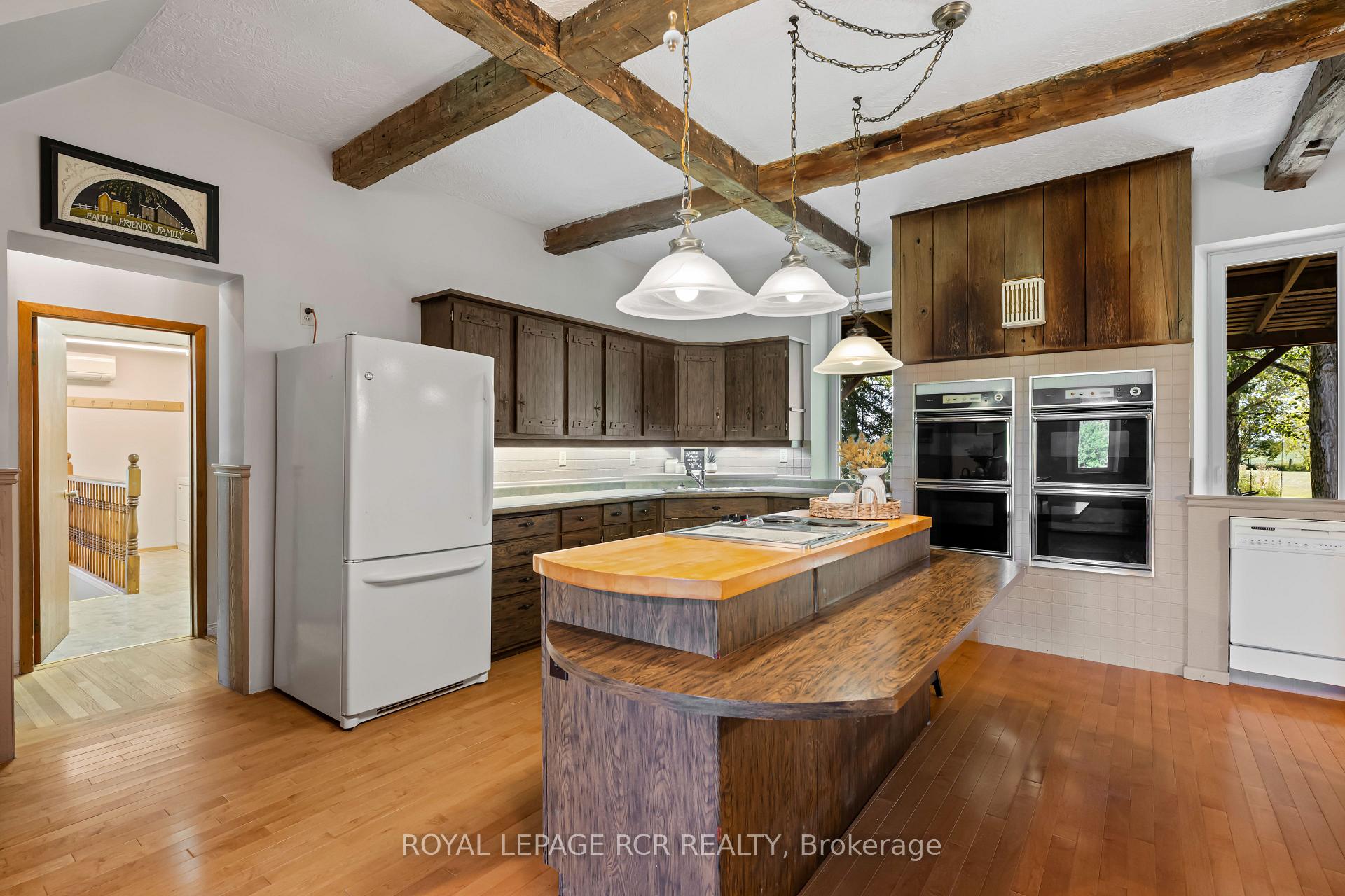 Photo 9 of 1319 10 Concession, Brockton — HOMEH