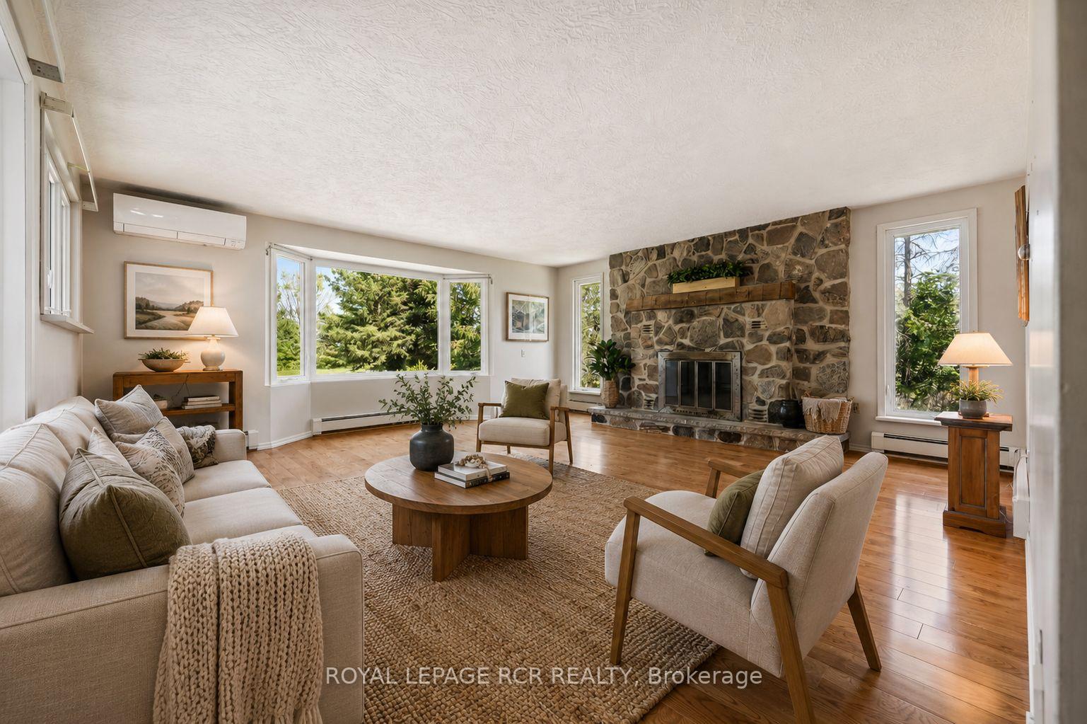 Photo 16 of 1319 10 Concession, Brockton — HOMEH
