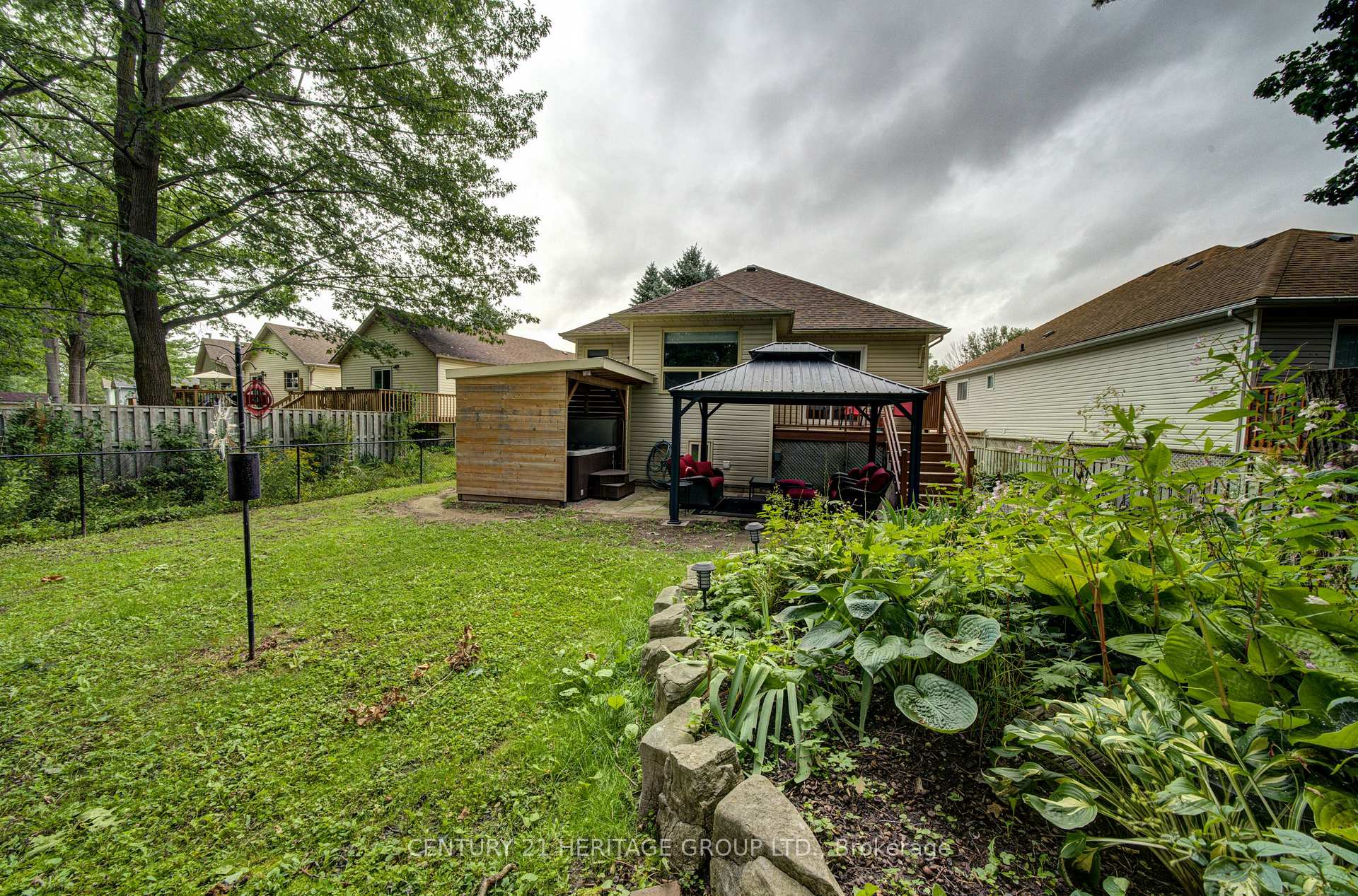 Photo 24 of 68 Dyer Drive, Wasaga Beach — HOMEH