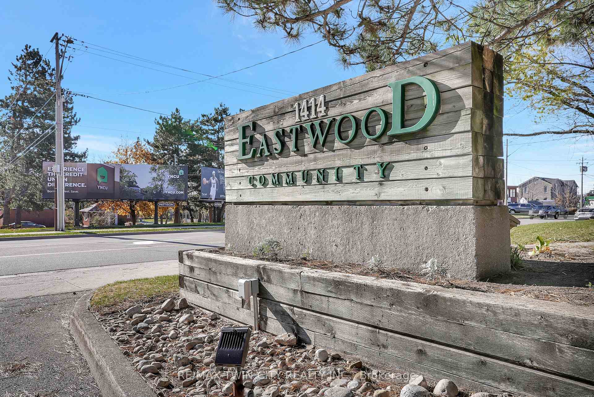 Photo 2 of Unit 703, 1414 King Street E, Kitchener, King East — HOMEH