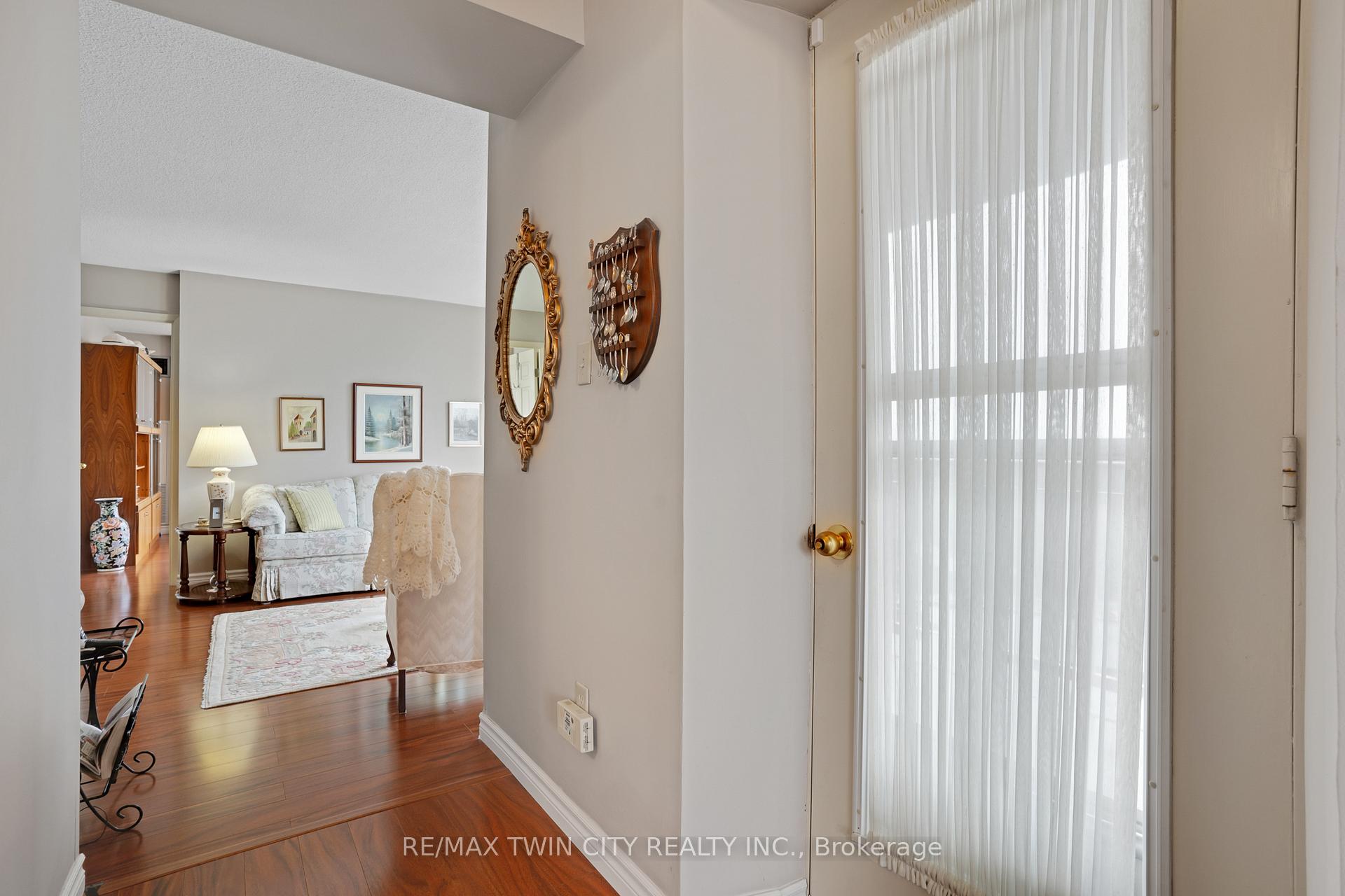 Photo 13 of Unit 703, 1414 King Street E, Kitchener, King East — HOMEH