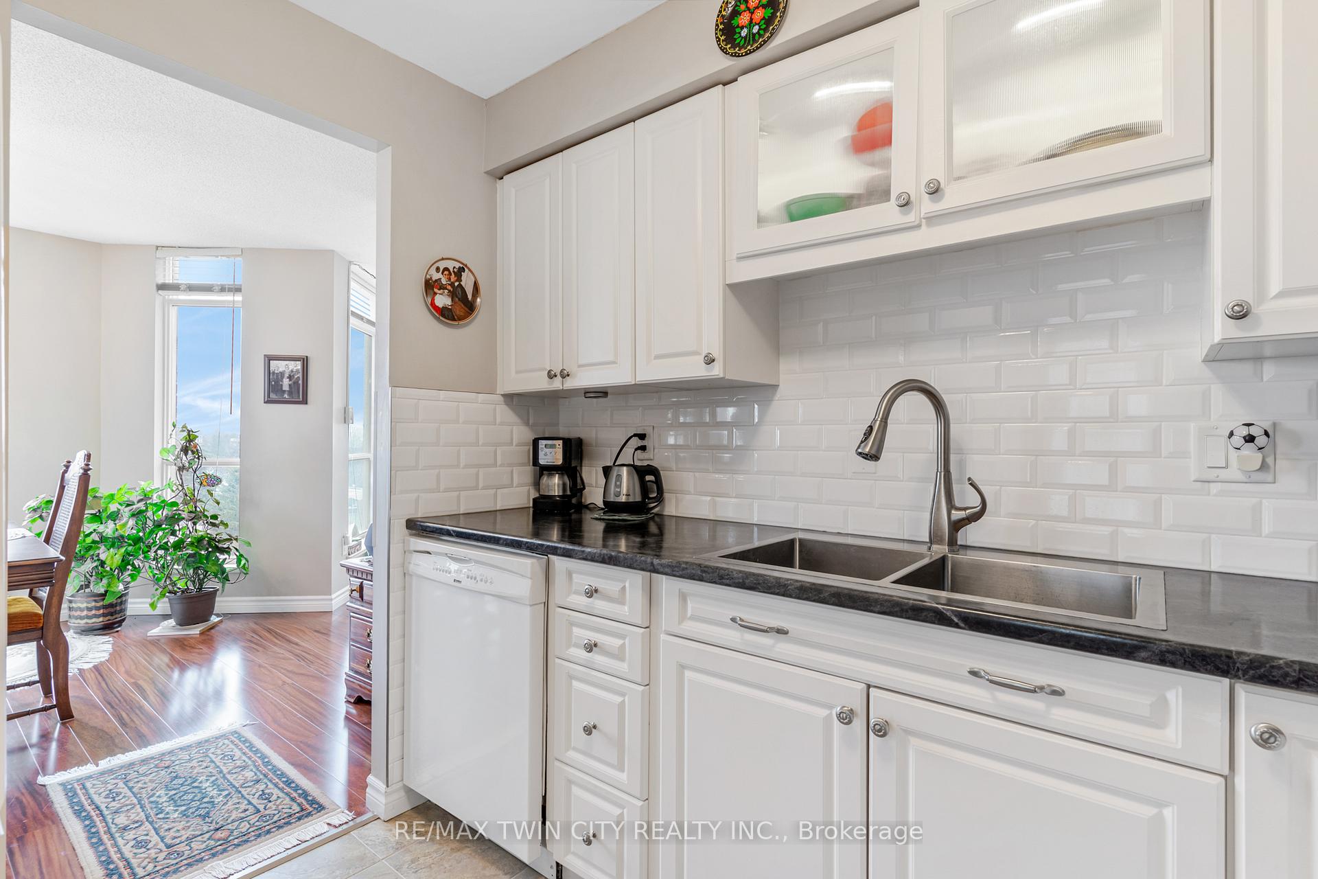Photo 14 of Unit 703, 1414 King Street E, Kitchener, King East — HOMEH