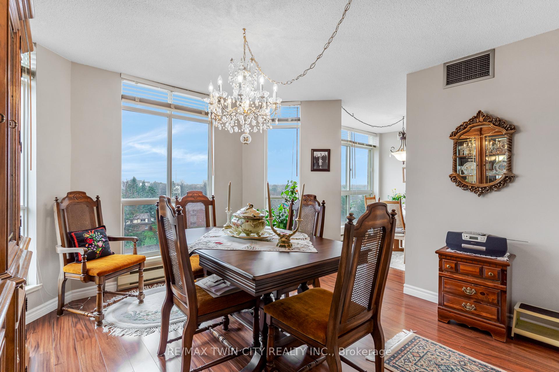 Photo 18 of Unit 703, 1414 King Street E, Kitchener, King East — HOMEH