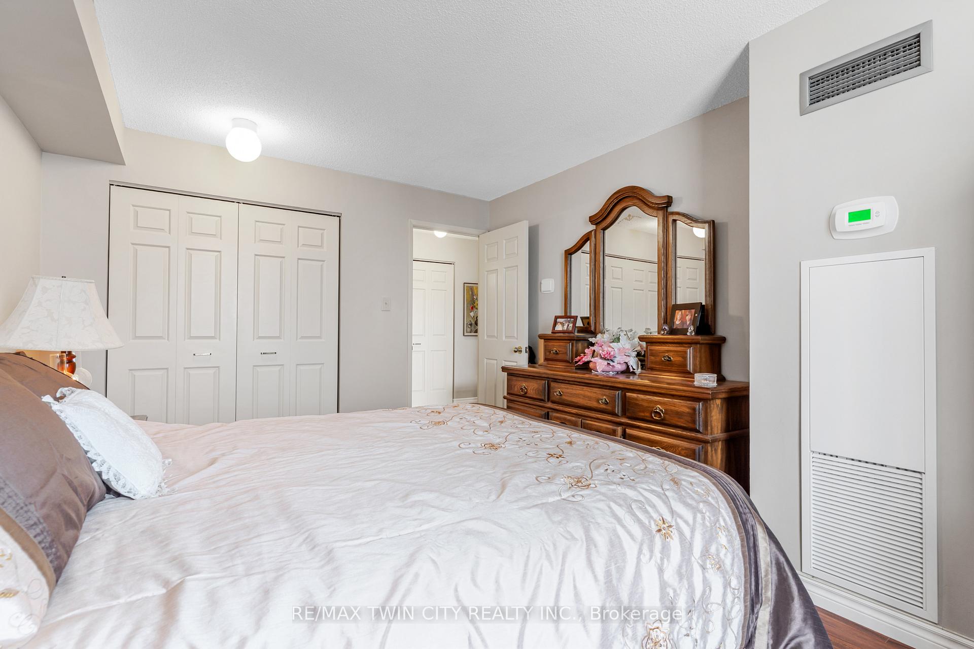 Photo 24 of Unit 703, 1414 King Street E, Kitchener, King East — HOMEH