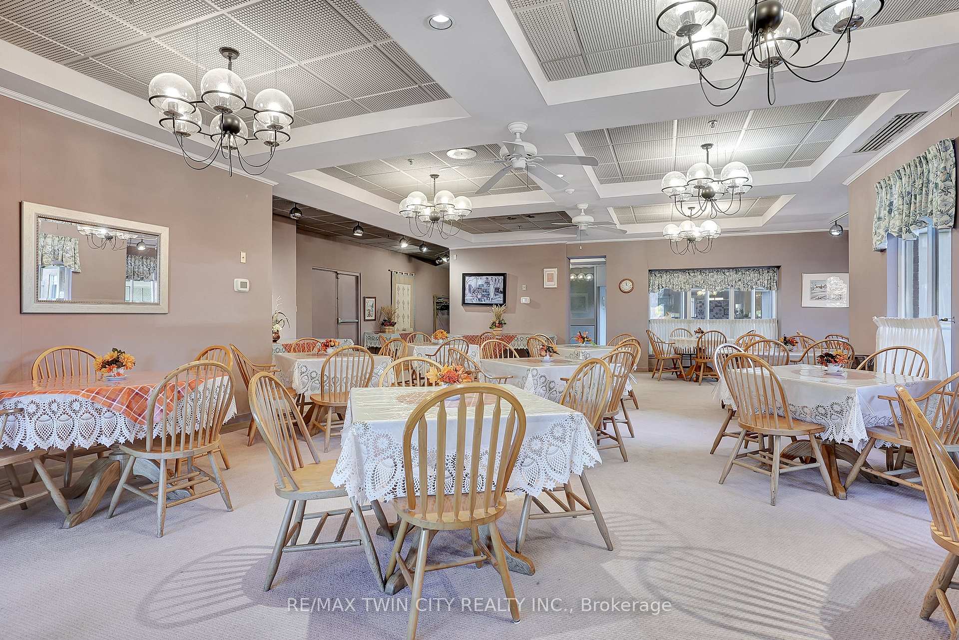 Photo 45 of Unit 703, 1414 King Street E, Kitchener, King East — HOMEH