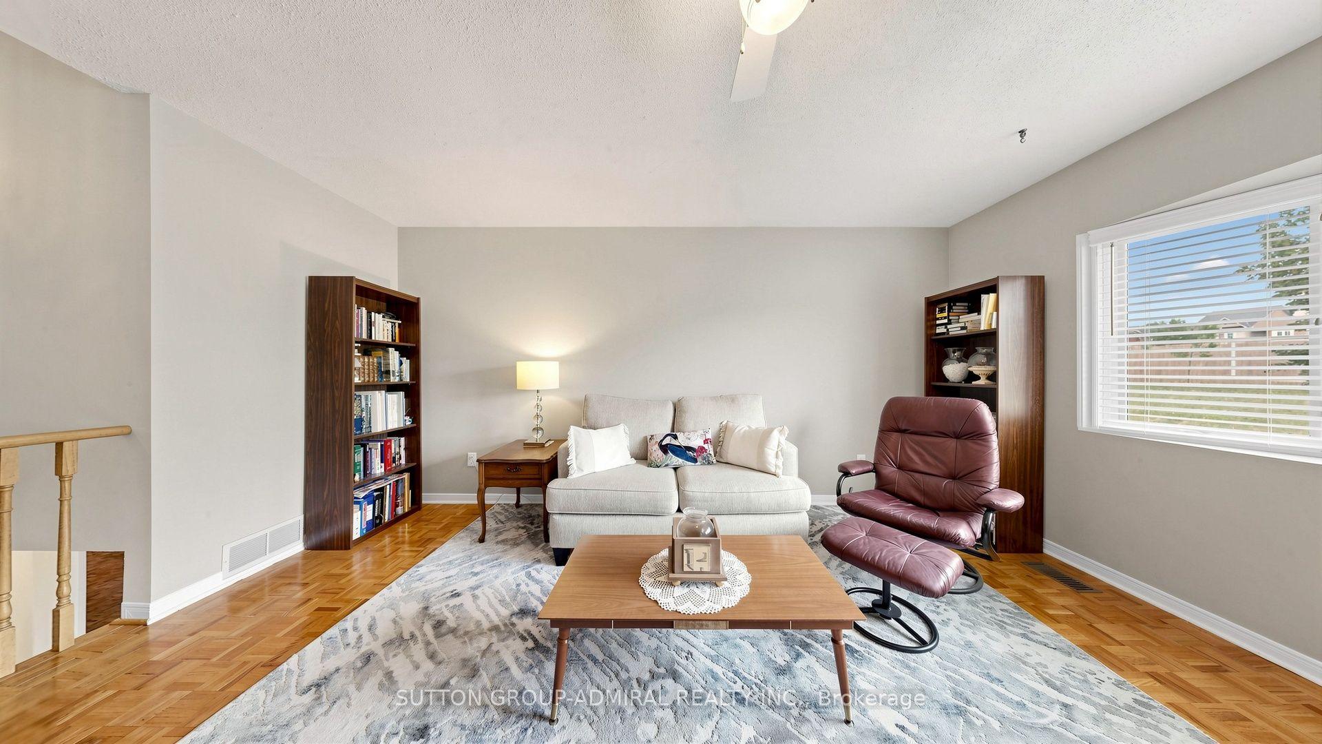 Photo 21 of 160 Marlott Road, Vaughan, Maple — HOMEH