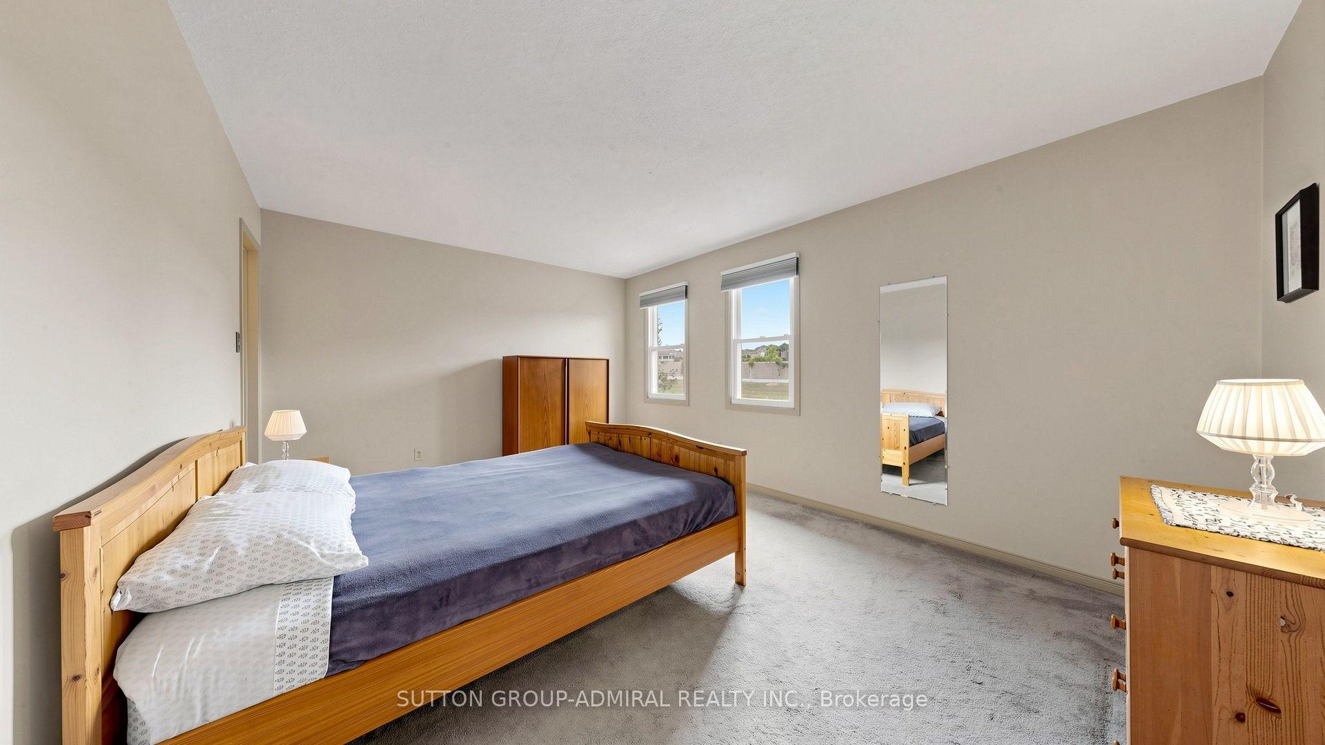 Photo 23 of 160 Marlott Road, Vaughan, Maple — HOMEH