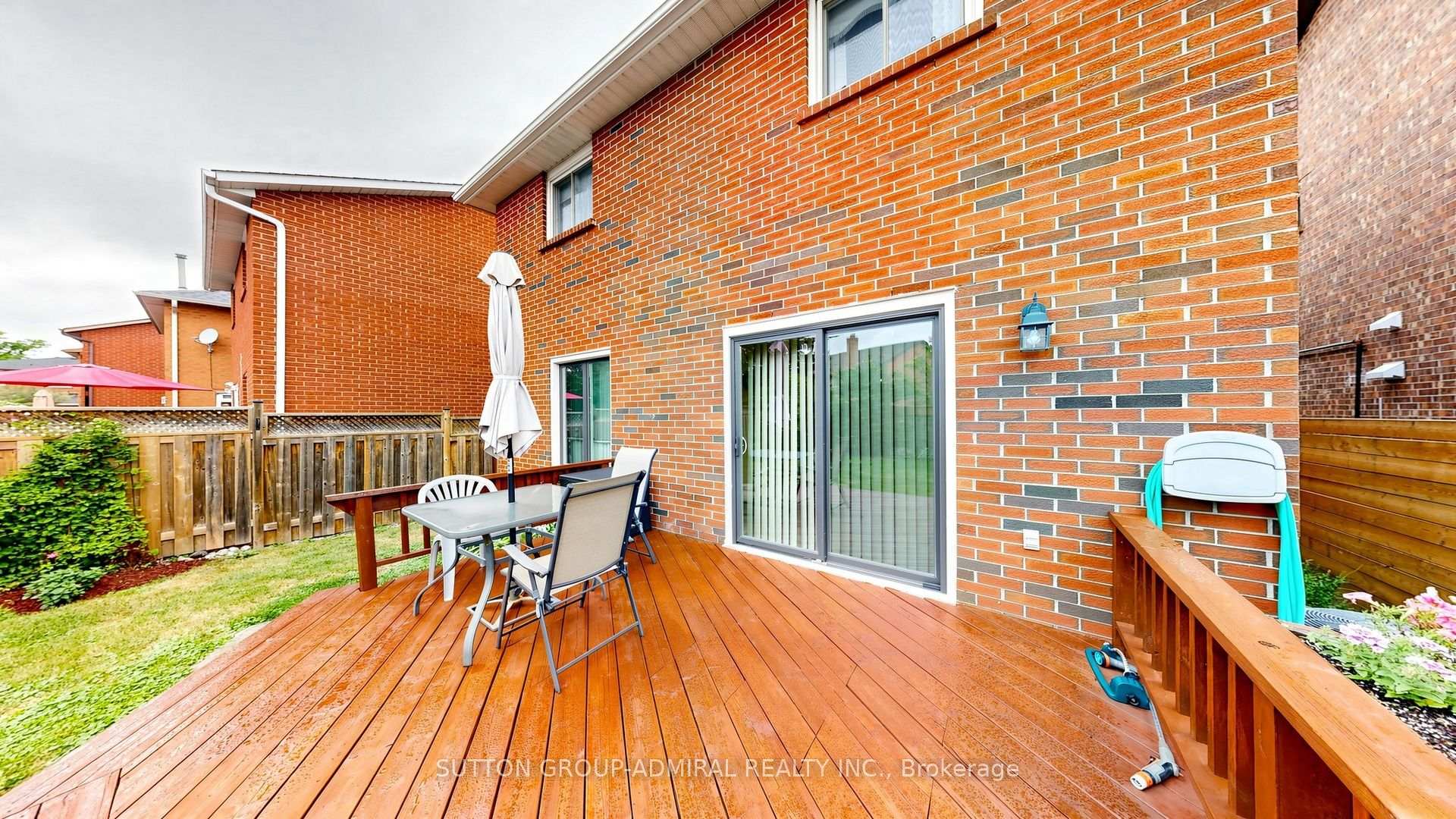 Photo 38 of 160 Marlott Road, Vaughan, Maple — HOMEH