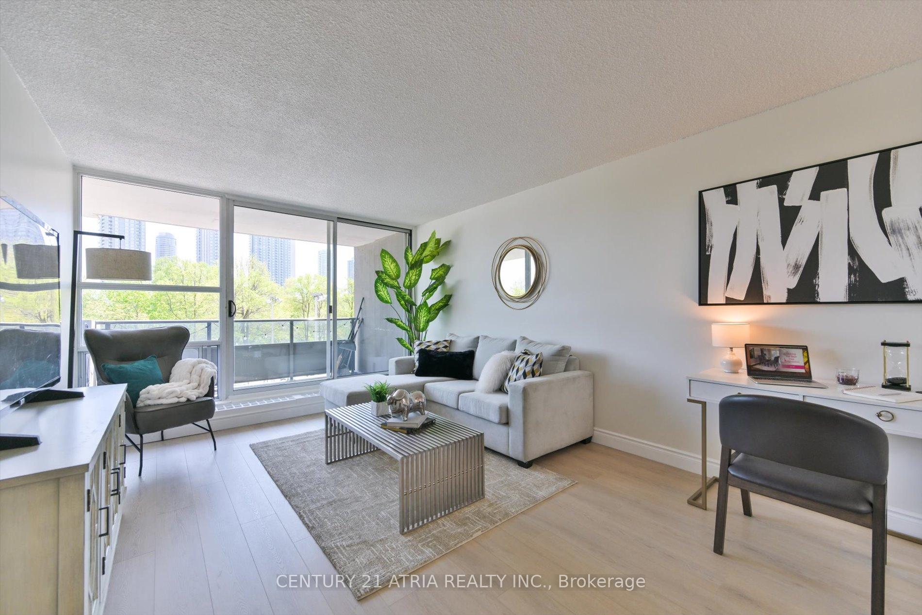 Photo 7 of Unit 207, 4101 Sheppard Avenue E, Scarborough, Agincourt South-Malvern West — HOMEH