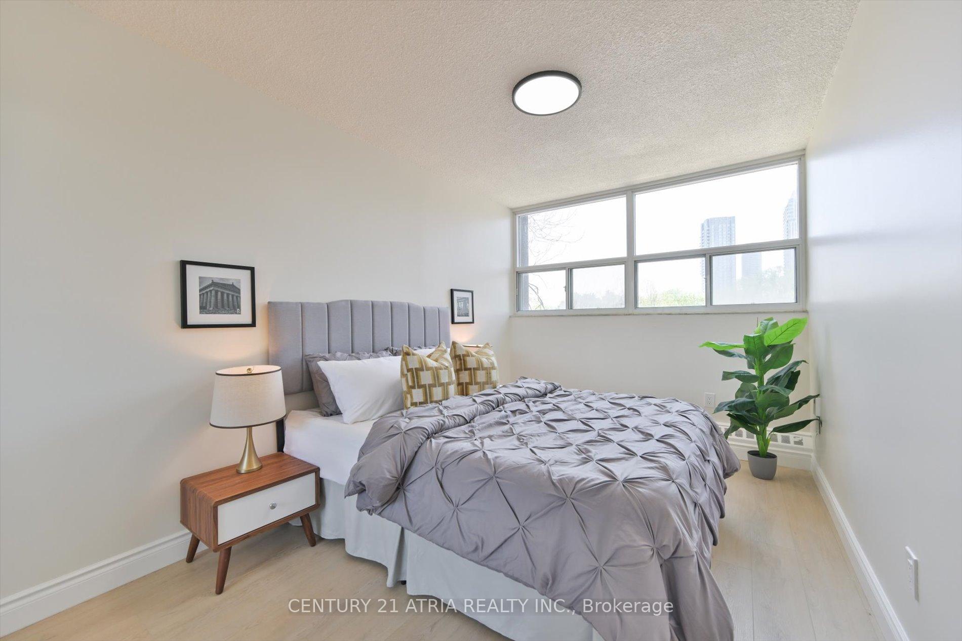 Photo 19 of Unit 207, 4101 Sheppard Avenue E, Scarborough, Agincourt South-Malvern West — HOMEH