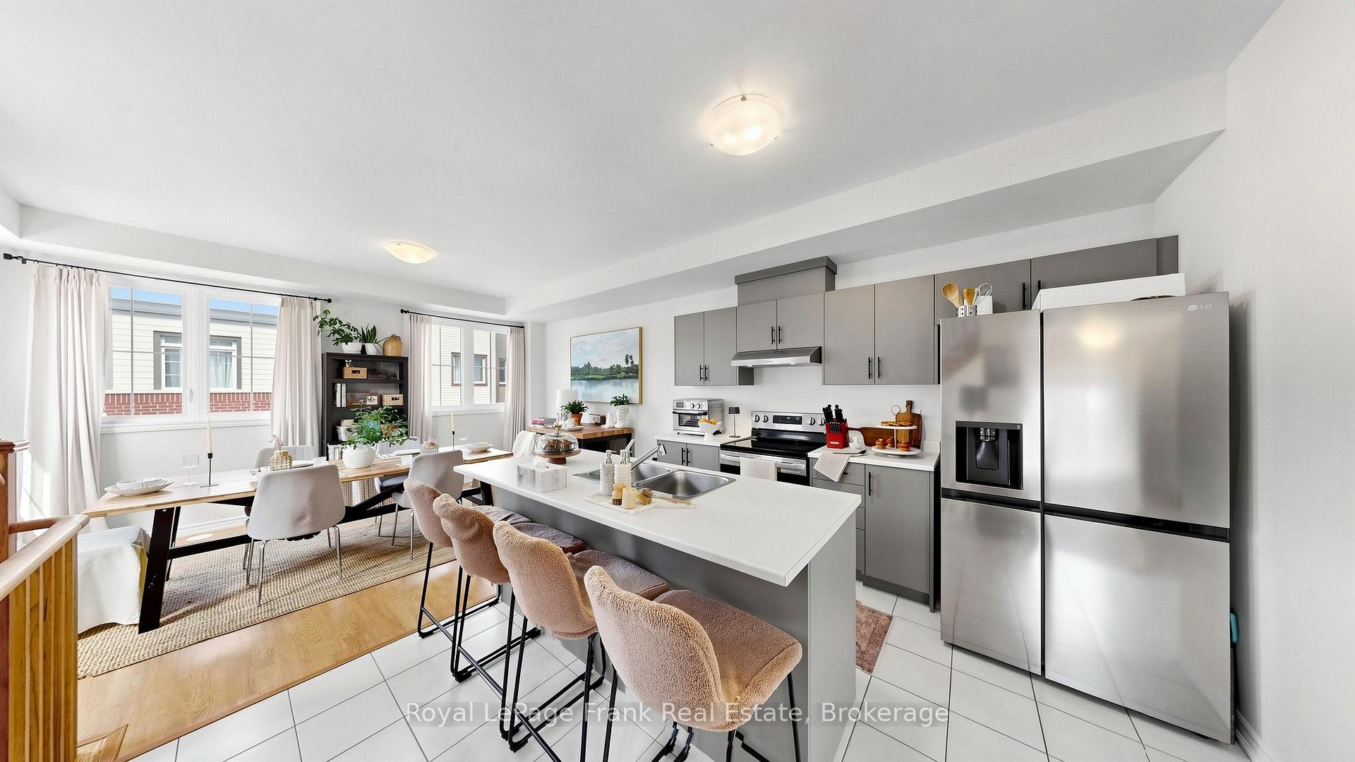 Photo 9 of 139 Senay Circle, Clarington, Courtice — HOMEH