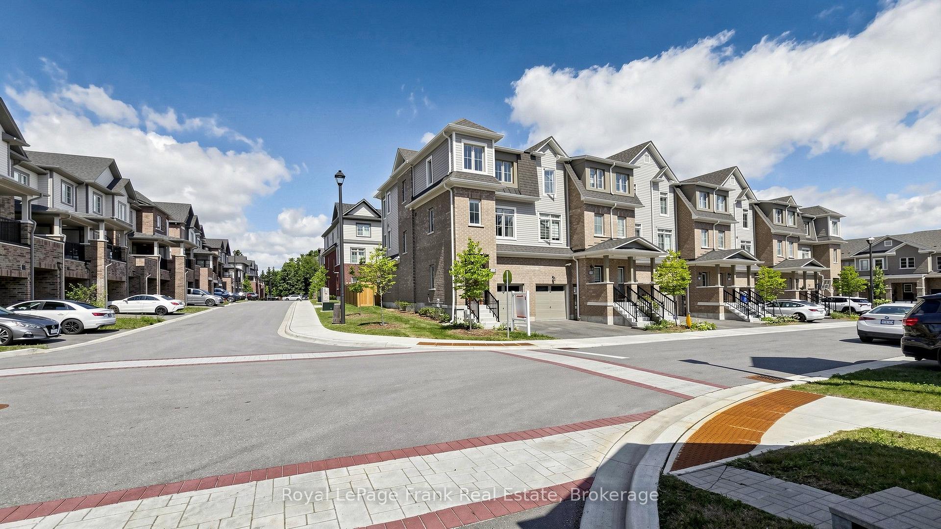 Photo 27 of 139 Senay Circle, Clarington, Courtice — HOMEH
