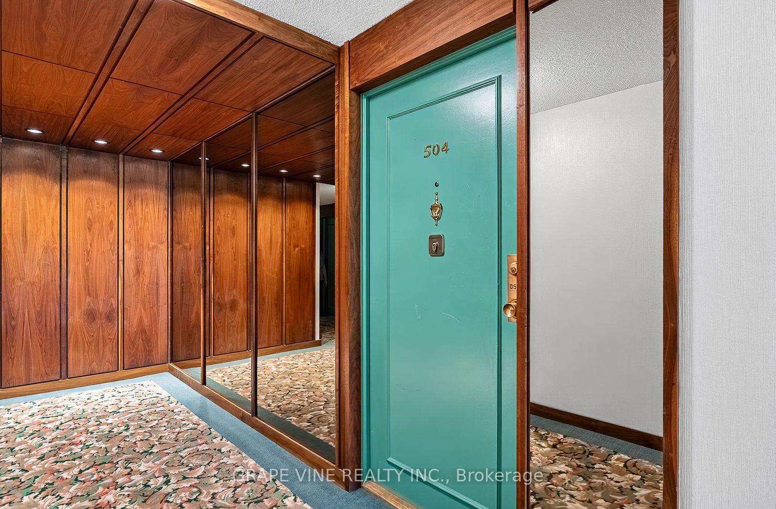Photo 5 of Unit 504, 2951 Riverside Drive, Ottawa, Mooneys Bay/Riverside Park — HOMEH