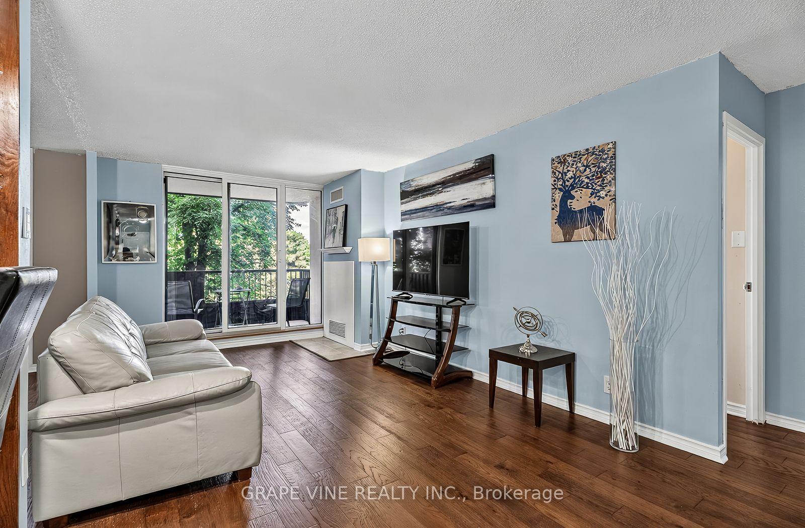 Photo 12 of Unit 504, 2951 Riverside Drive, Ottawa, Mooneys Bay/Riverside Park — HOMEH