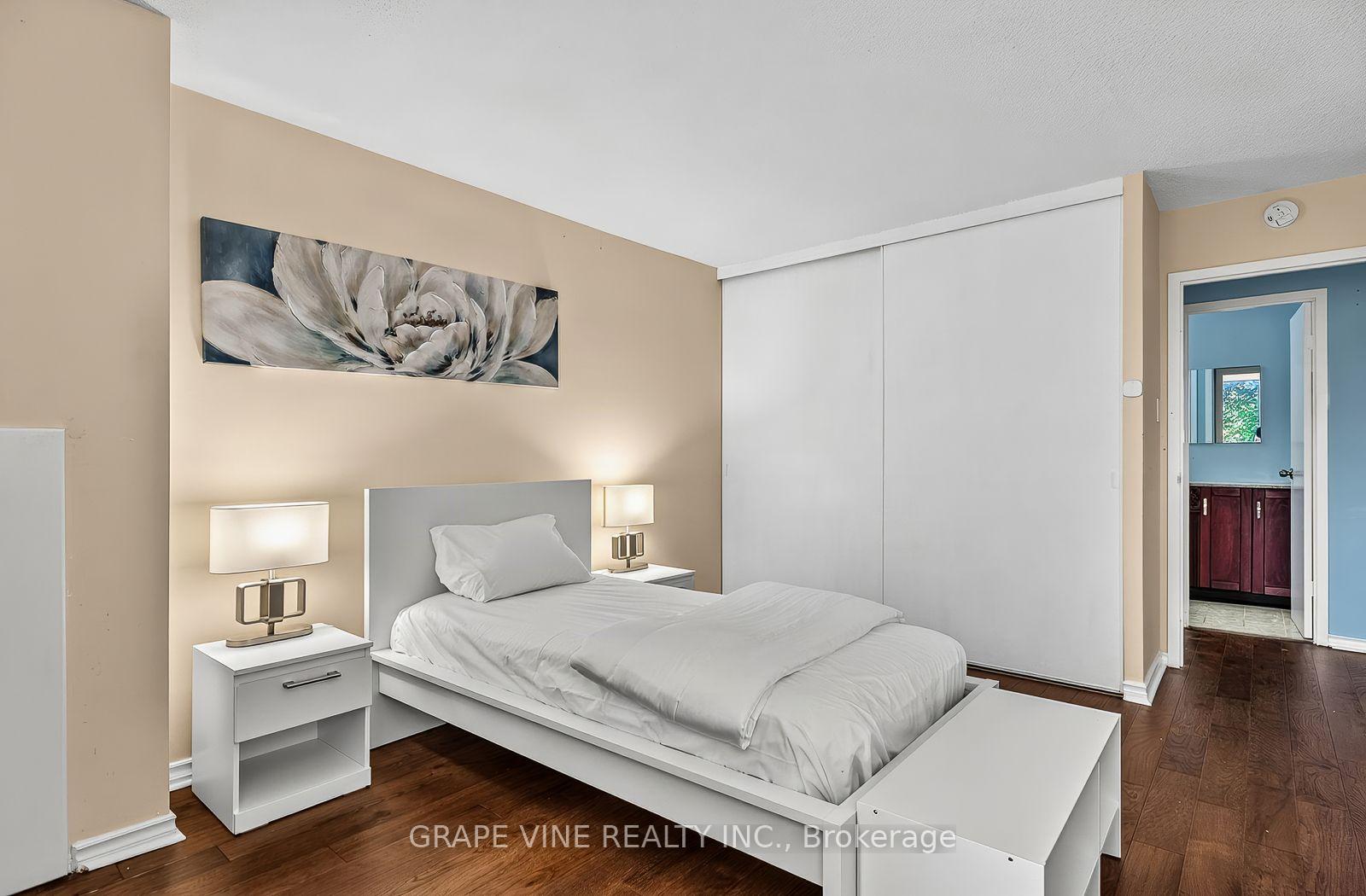 Photo 23 of Unit 504, 2951 Riverside Drive, Ottawa, Mooneys Bay/Riverside Park — HOMEH