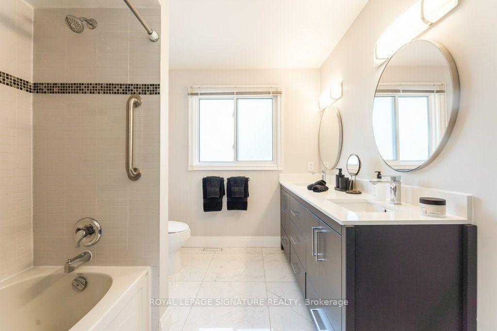 Photo 17 of 25 Stiver Court, Markham, Unionville — HOMEH