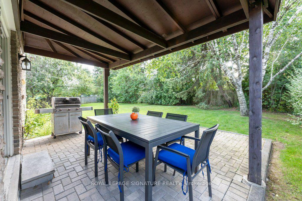 Photo 23 of 25 Stiver Court, Markham, Unionville — HOMEH