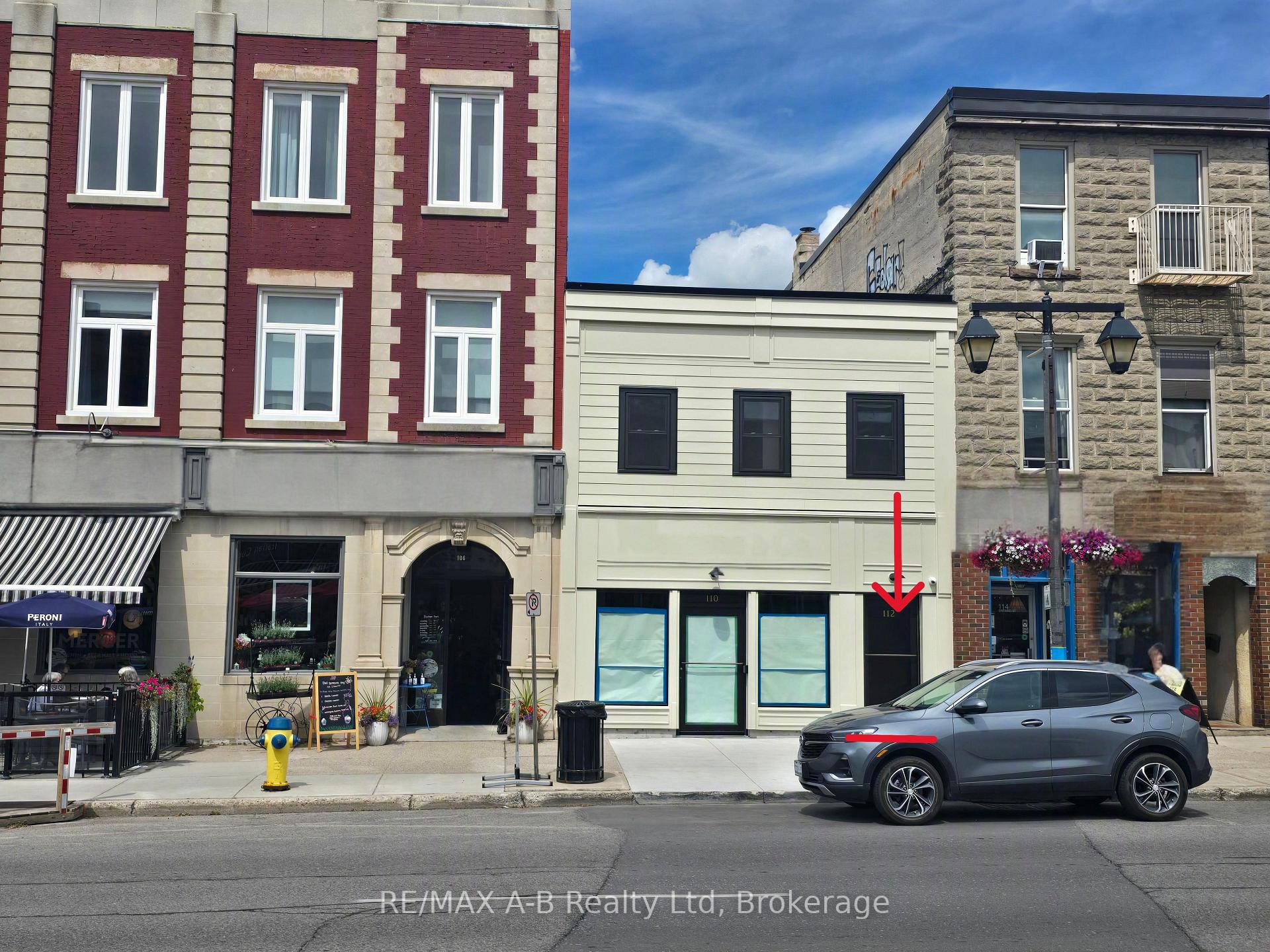 Front of Unit 2, 112 Ontario Street