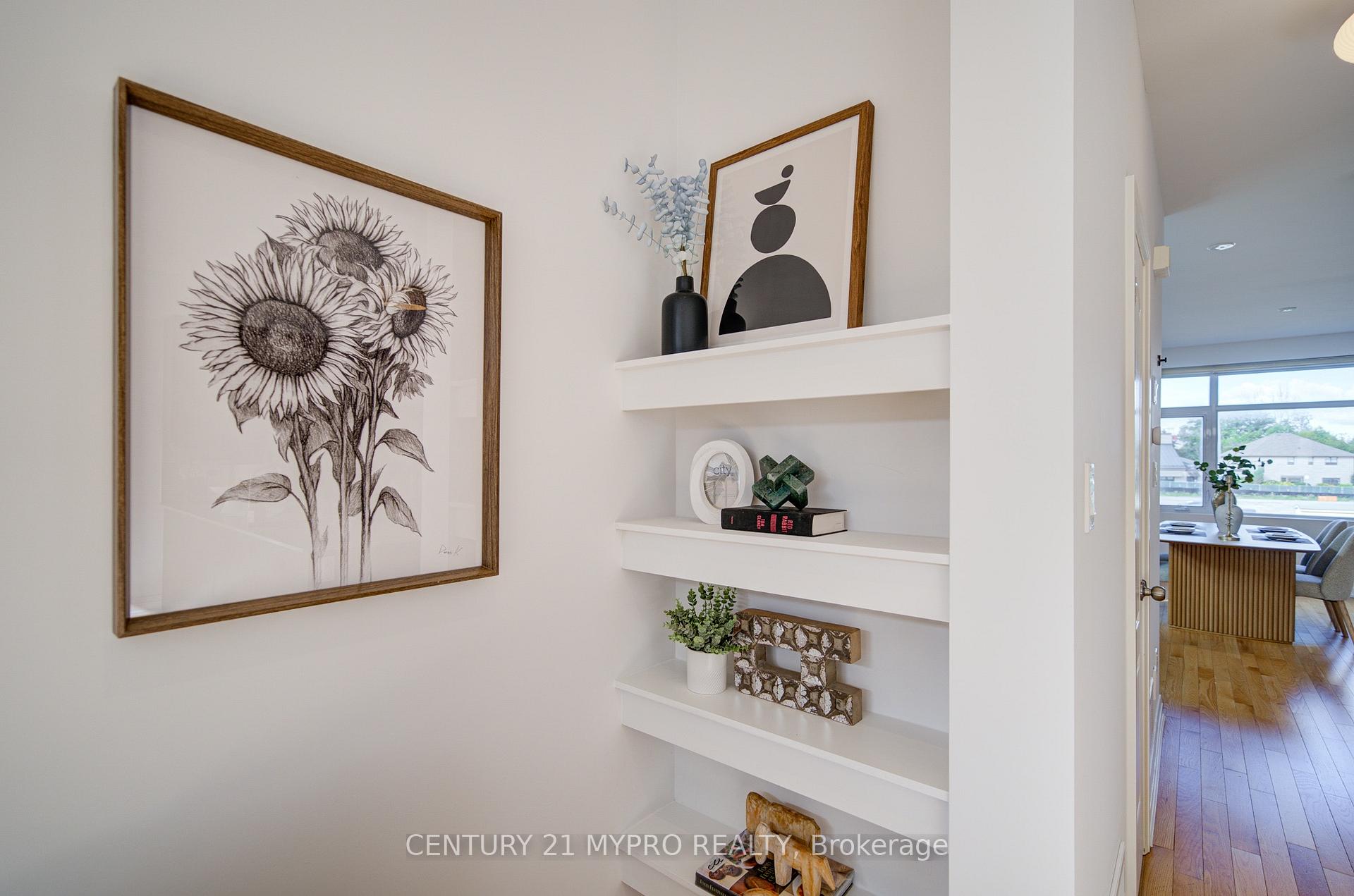 Photo 13 of 40 Teasel Way, Markham, Unionville — HOMEH