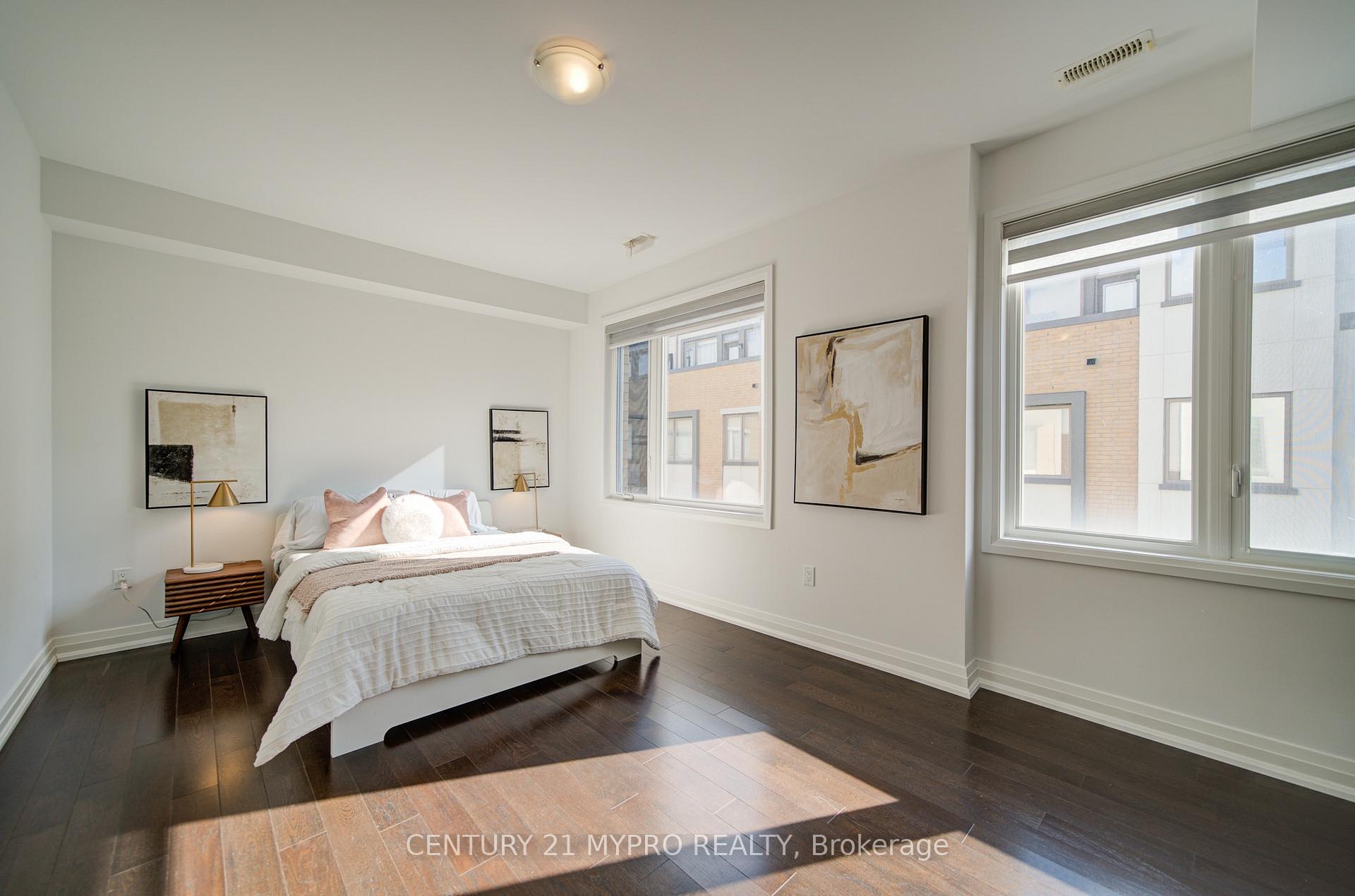 Photo 16 of 40 Teasel Way, Markham, Unionville — HOMEH
