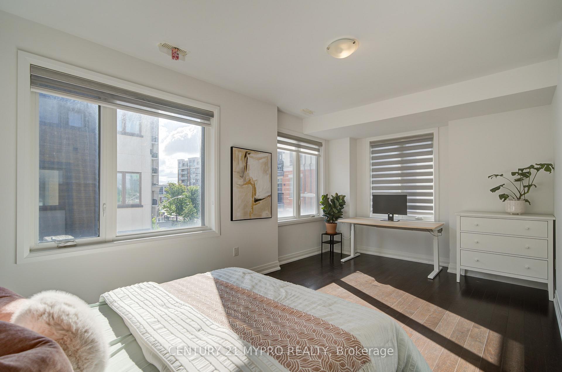 Photo 18 of 40 Teasel Way, Markham, Unionville — HOMEH