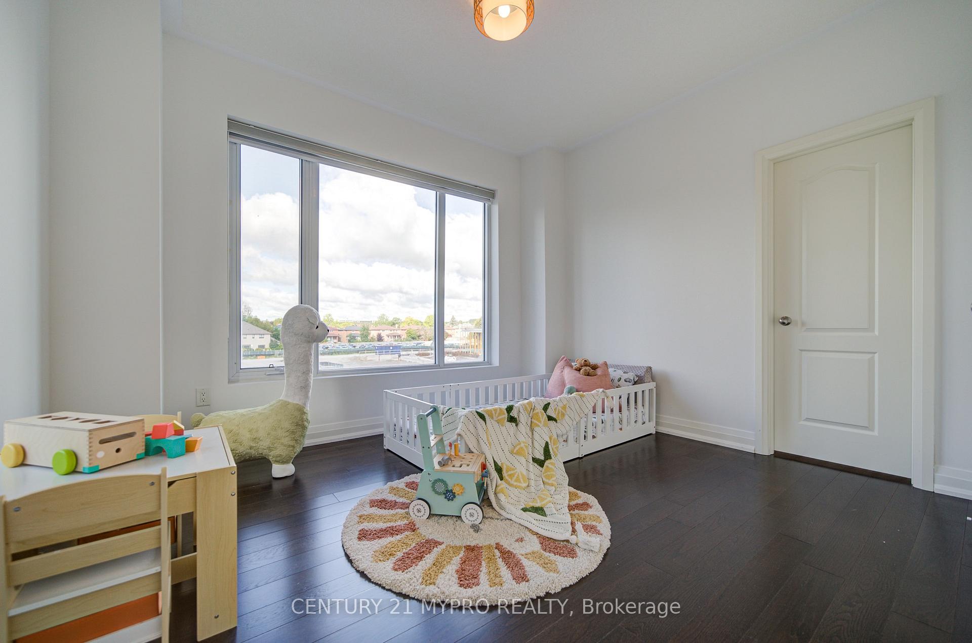 Photo 19 of 40 Teasel Way, Markham, Unionville — HOMEH