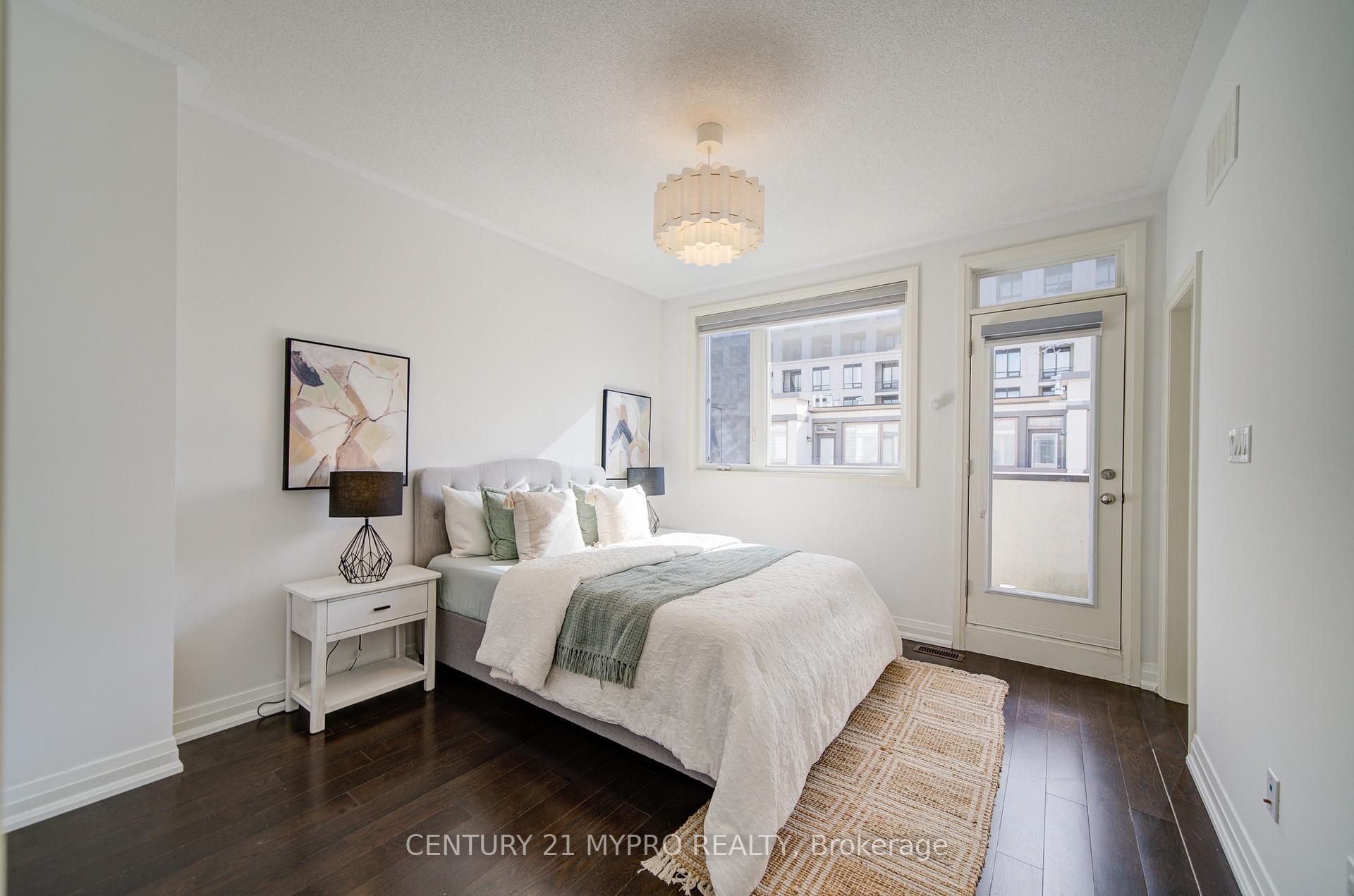 Photo 23 of 40 Teasel Way, Markham, Unionville — HOMEH