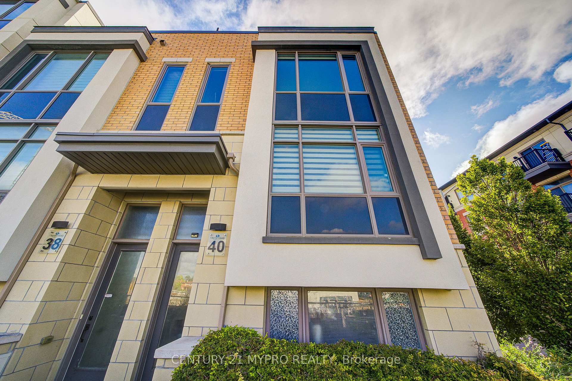 Photo 29 of 40 Teasel Way, Markham, Unionville — HOMEH