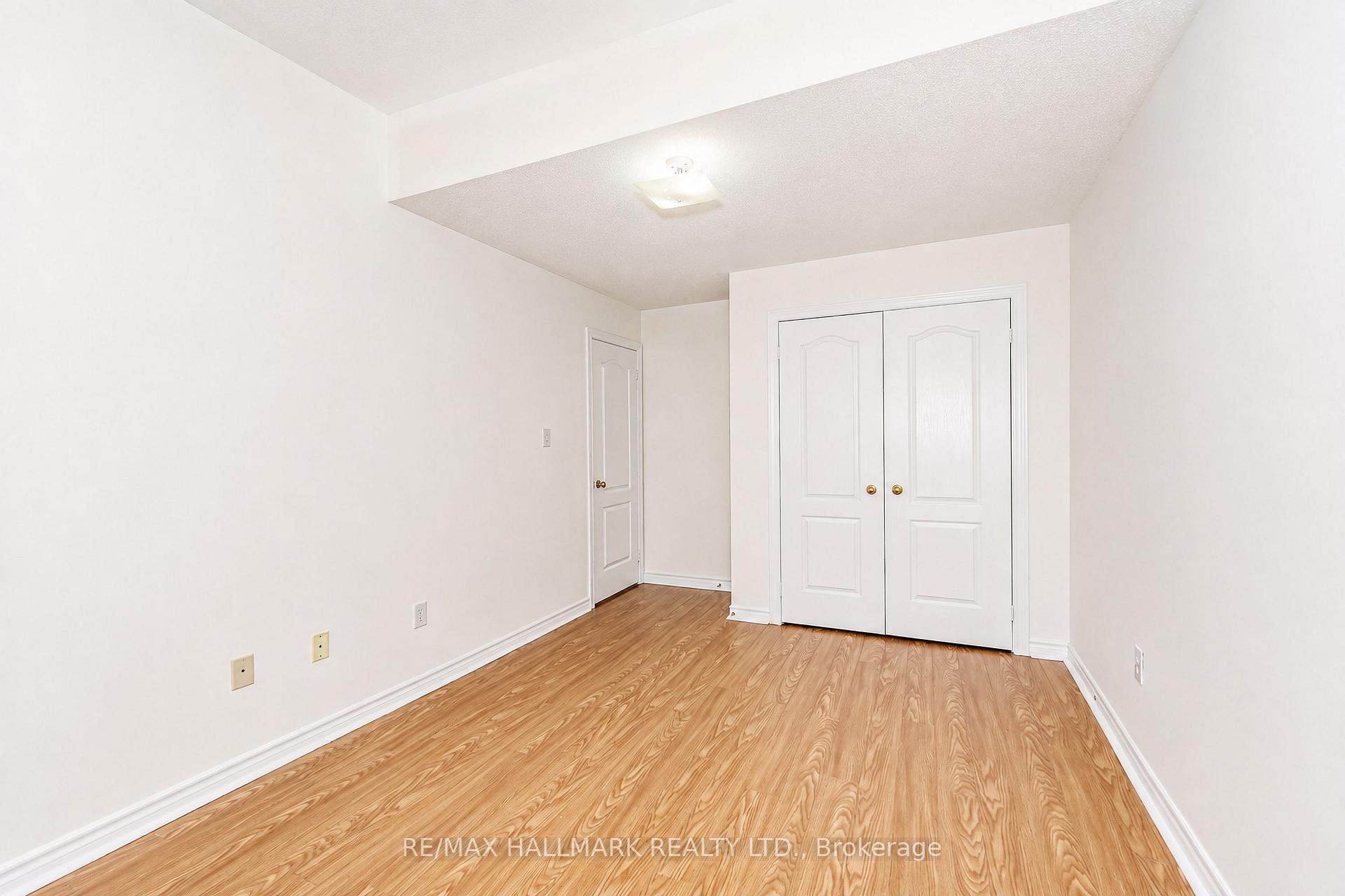 Photo 17 of 135 Maroon Drive, Richmond Hill, Oak Ridges Lake Wilcox — HOMEH
