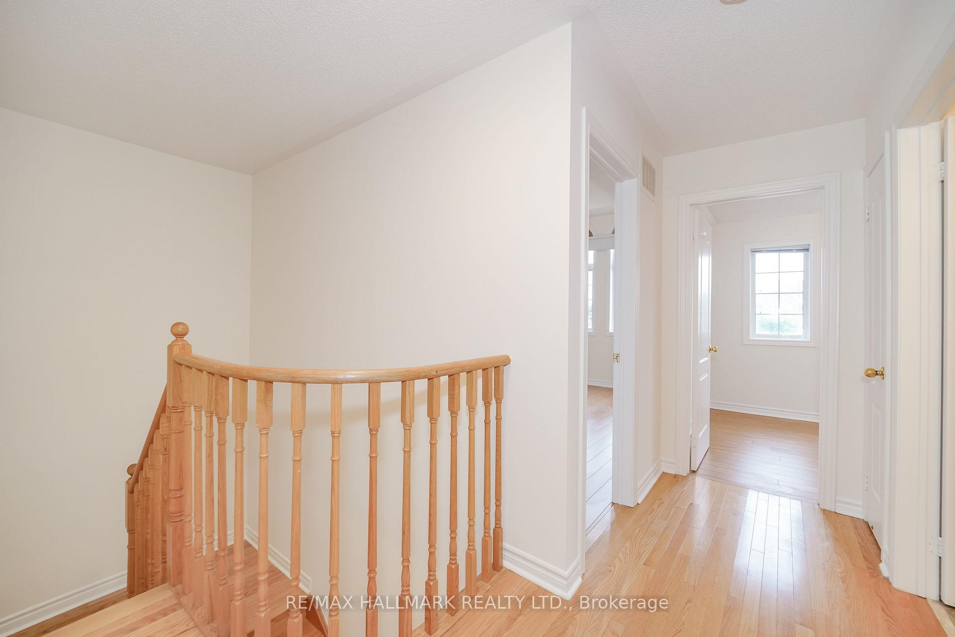 Photo 27 of 135 Maroon Drive, Richmond Hill, Oak Ridges Lake Wilcox — HOMEH