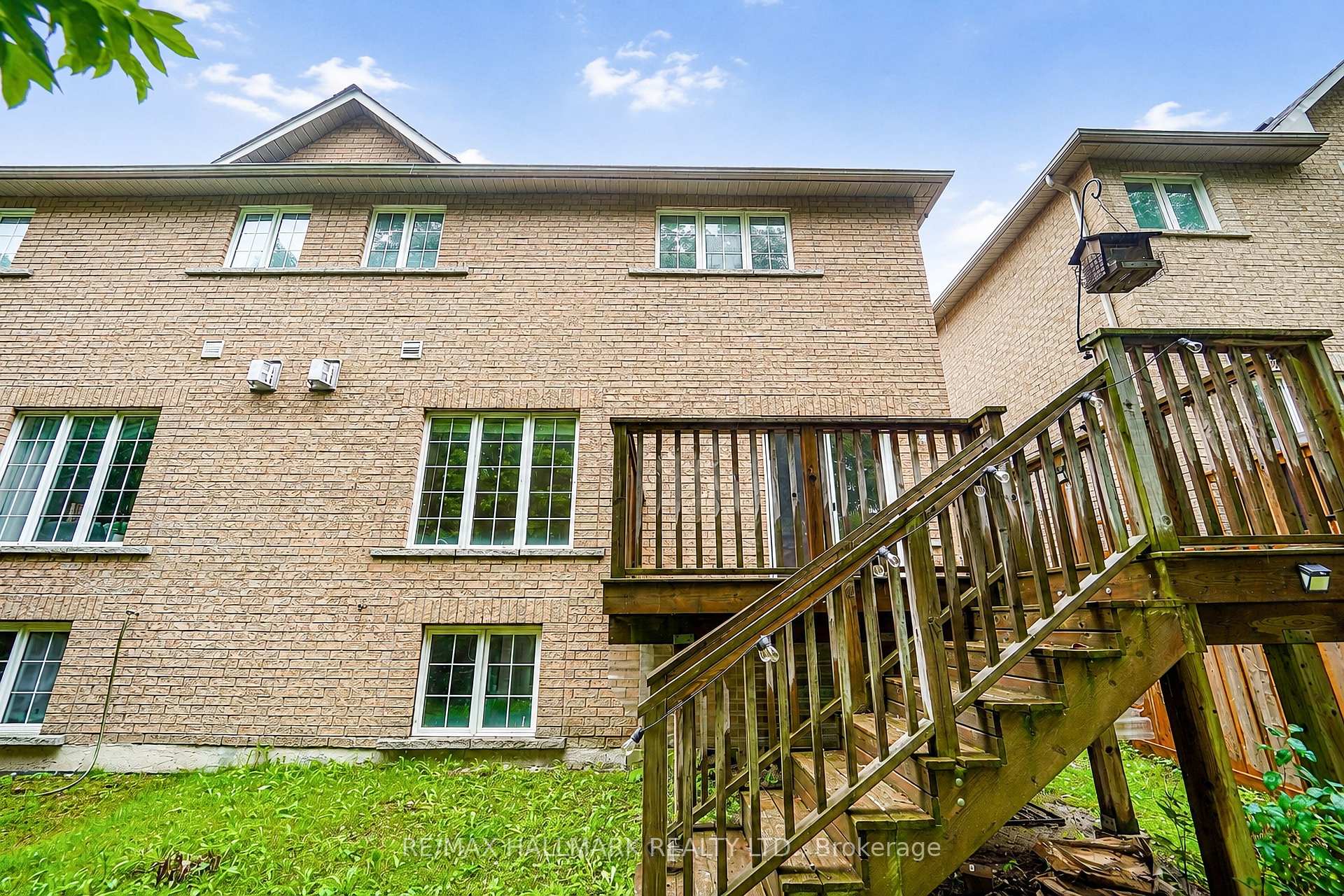 Photo 30 of 135 Maroon Drive, Richmond Hill, Oak Ridges Lake Wilcox — HOMEH
