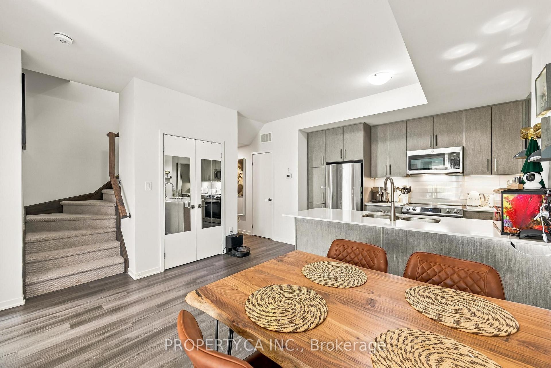Photo 13 of Unit 86, 20 William Jackson Way, Etobicoke, New Toronto — HOMEH