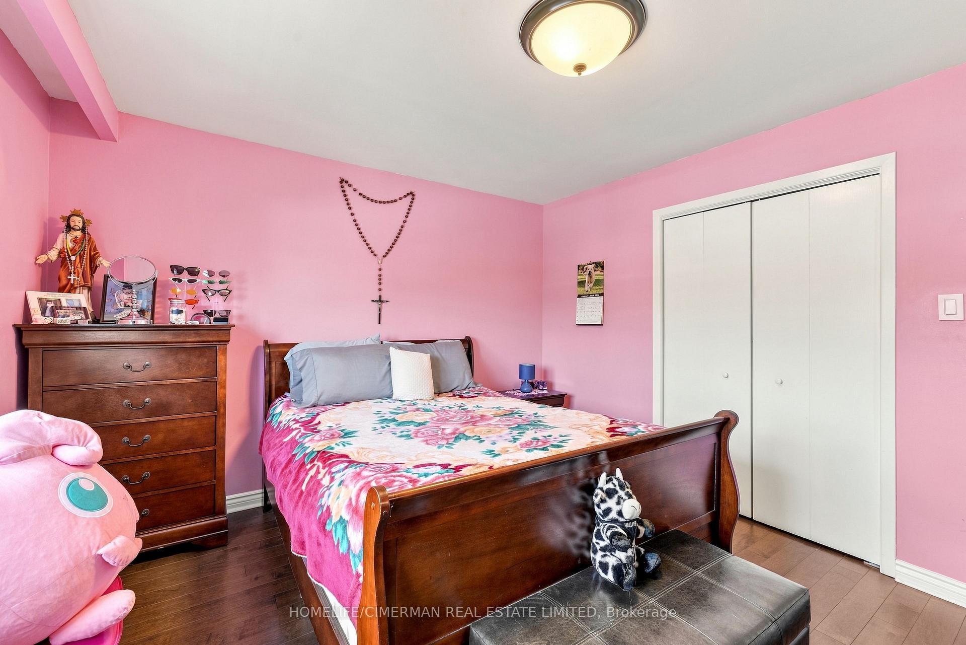 Photo 16 of 505 Appledore Crescent, Mississauga, Cooksville — HOMEH