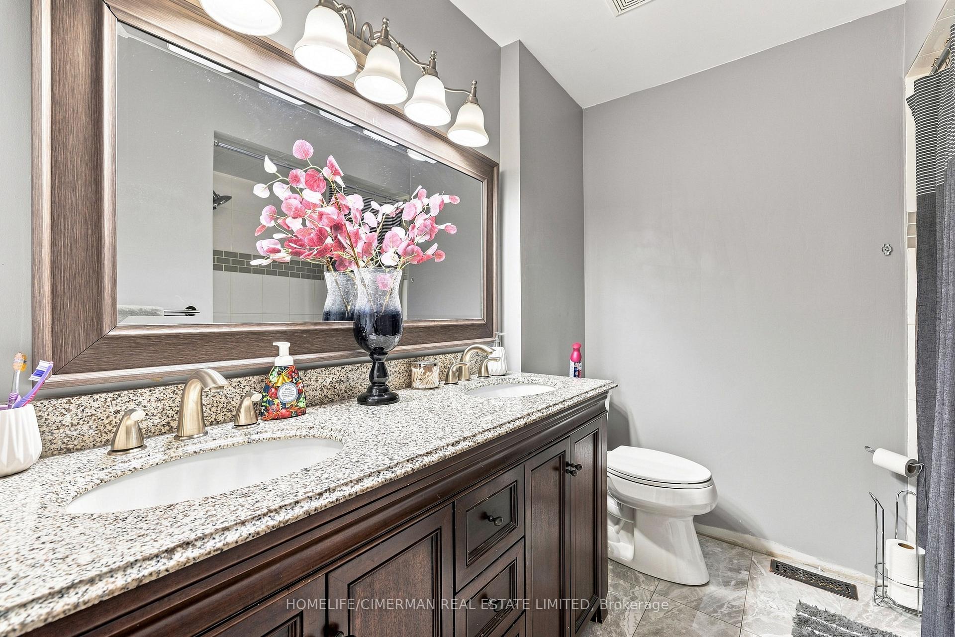 Photo 21 of 505 Appledore Crescent, Mississauga, Cooksville — HOMEH