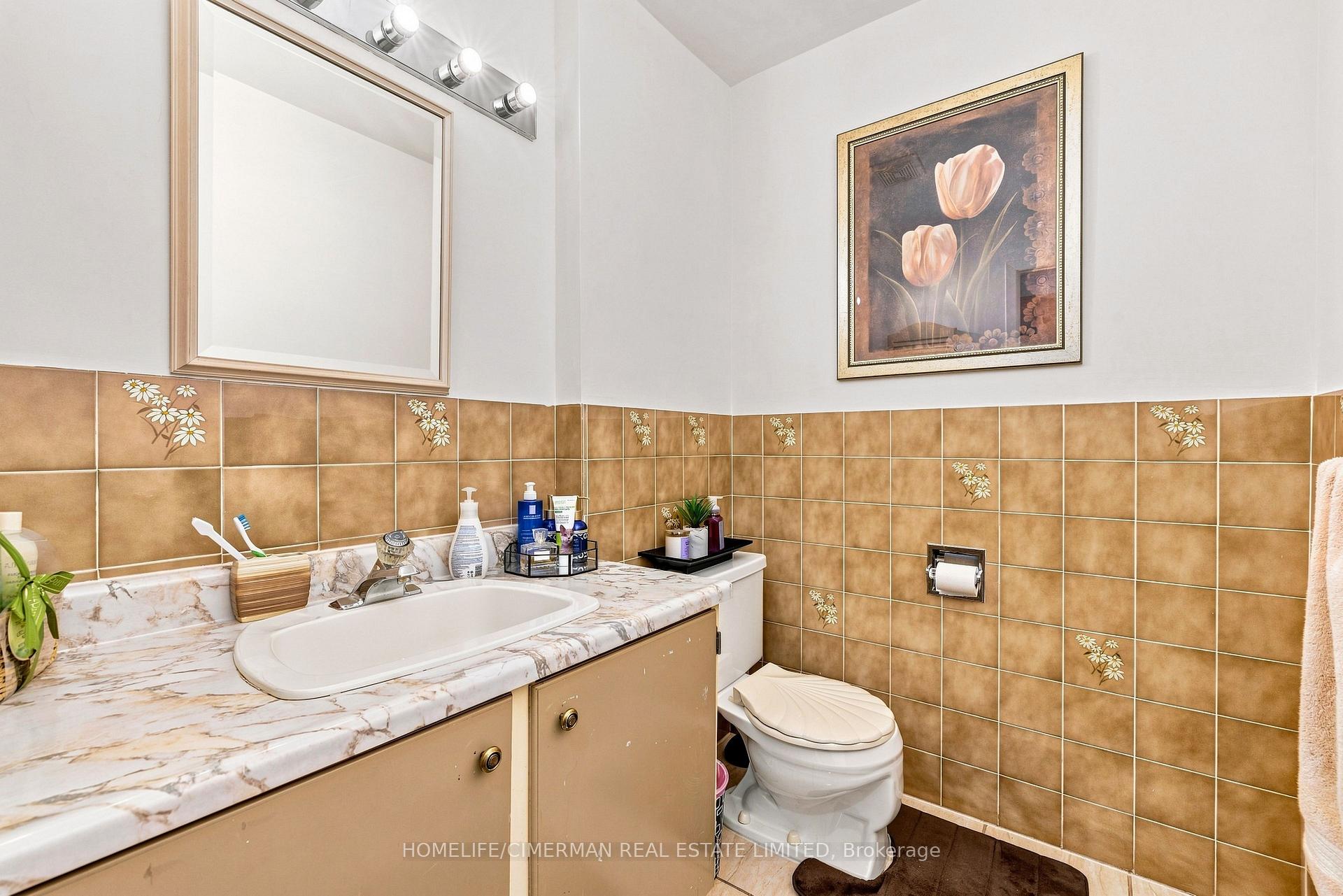 Photo 31 of 505 Appledore Crescent, Mississauga, Cooksville — HOMEH