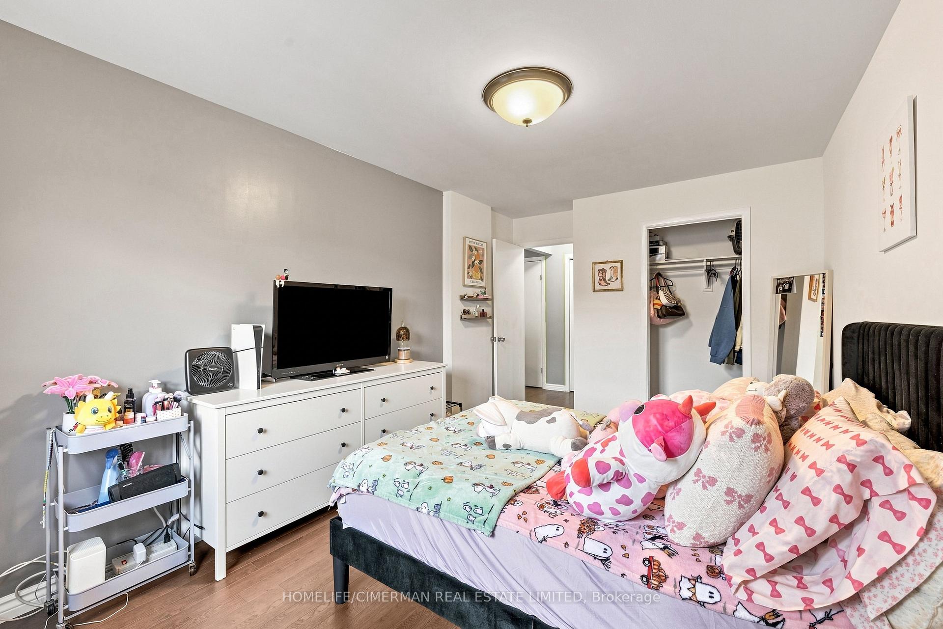 Photo 34 of 505 Appledore Crescent, Mississauga, Cooksville — HOMEH