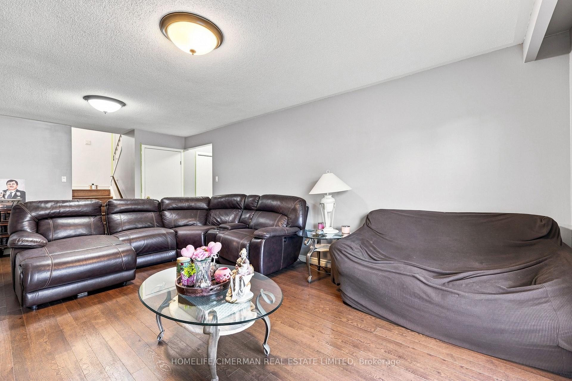 Photo 36 of 505 Appledore Crescent, Mississauga, Cooksville — HOMEH