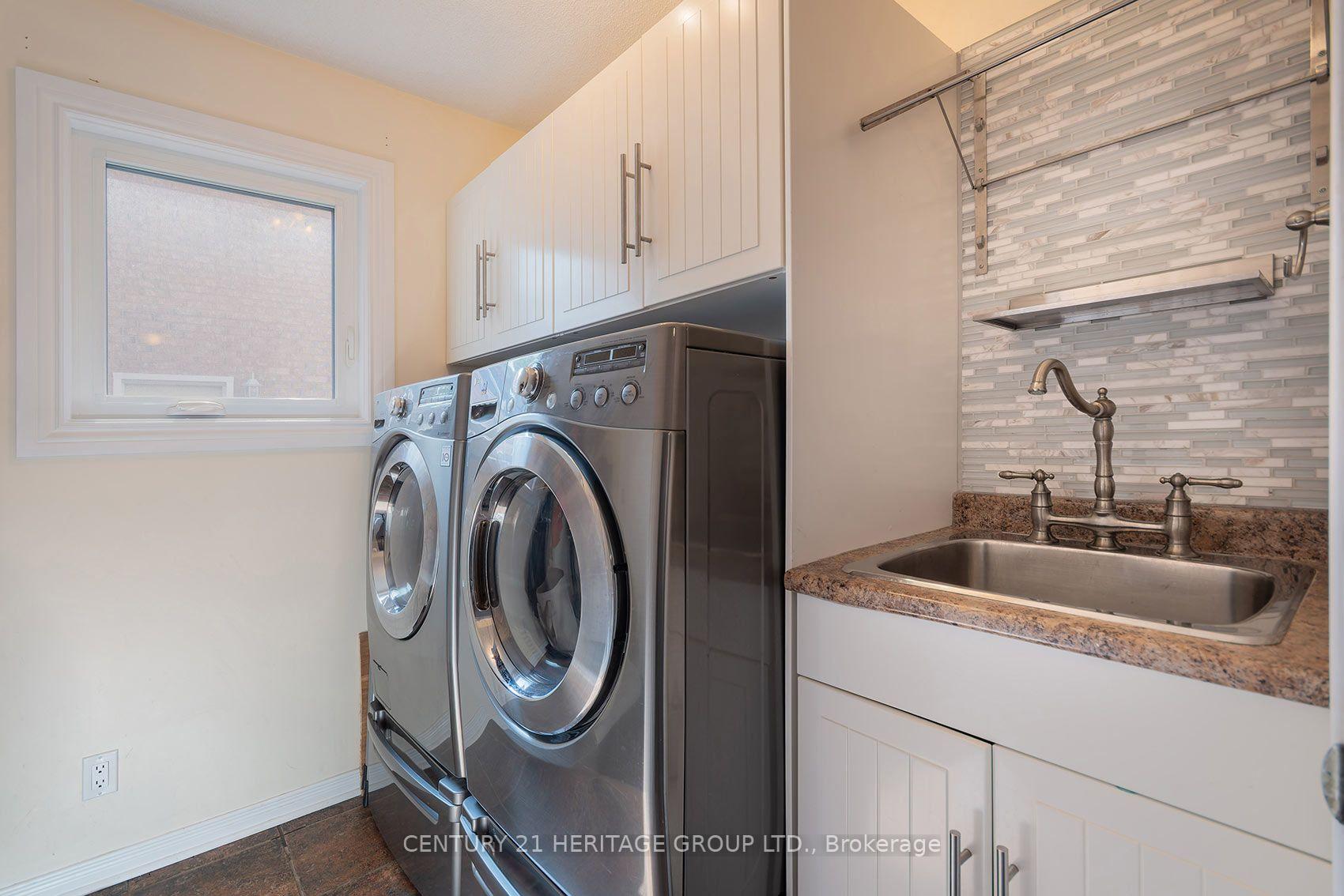 Photo 37 of 55 Chartwell Crescent, Georgina, Keswick North — HOMEH