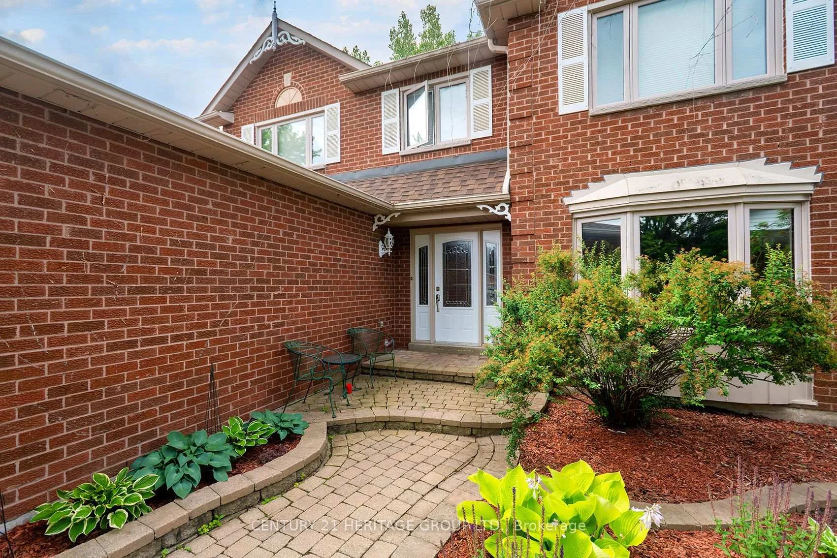 Photo 16 of 55 Chartwell Crescent, Georgina, Keswick North — HOMEH