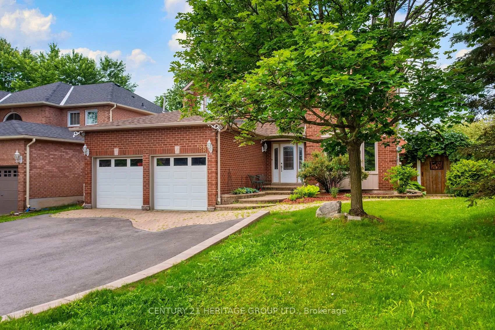 Photo 18 of 55 Chartwell Crescent, Georgina, Keswick North — HOMEH