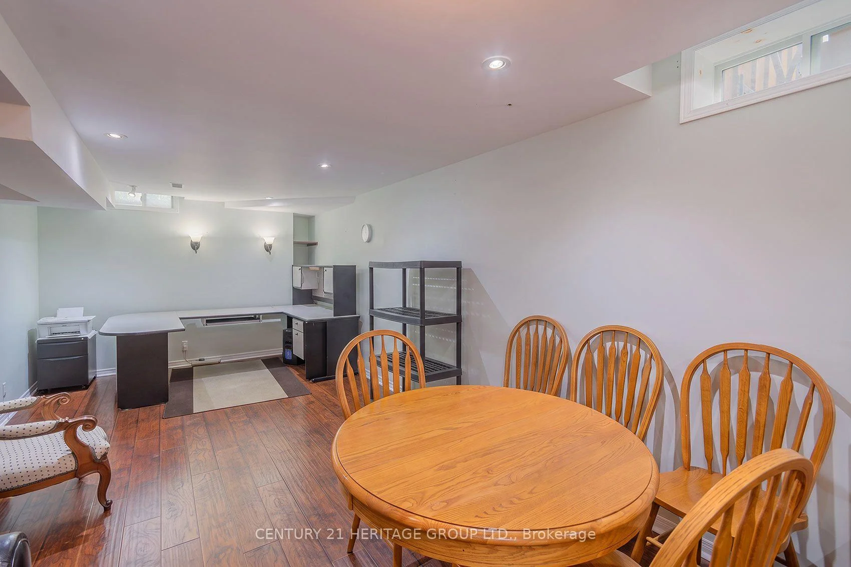Photo 52 of 55 Chartwell Crescent, Georgina, Keswick North — HOMEH